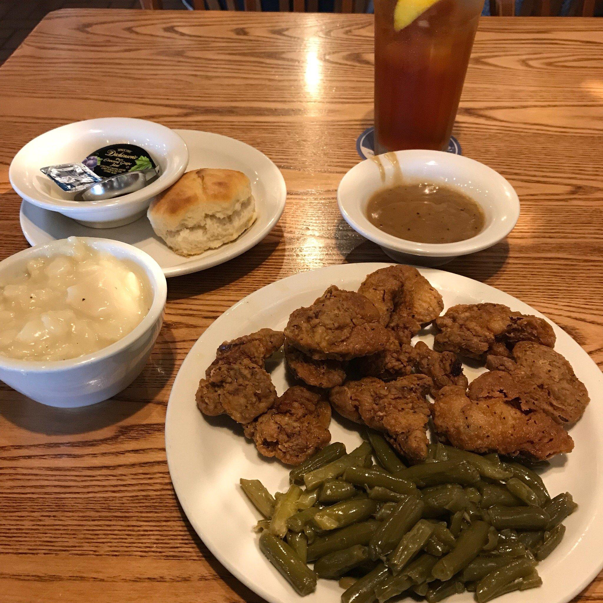 Cracker Barrel Old Country Store