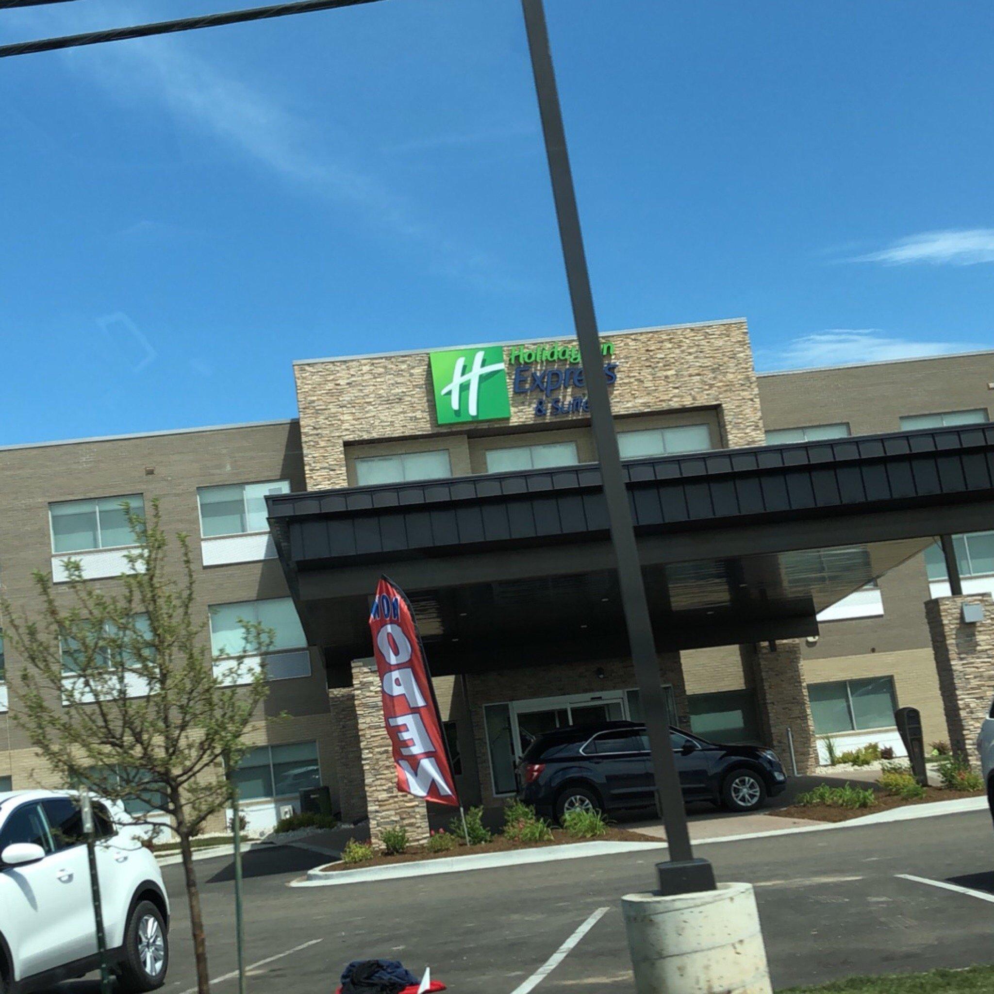 Holiday Inn Express & Suites Gaylord, an IHG Hotel