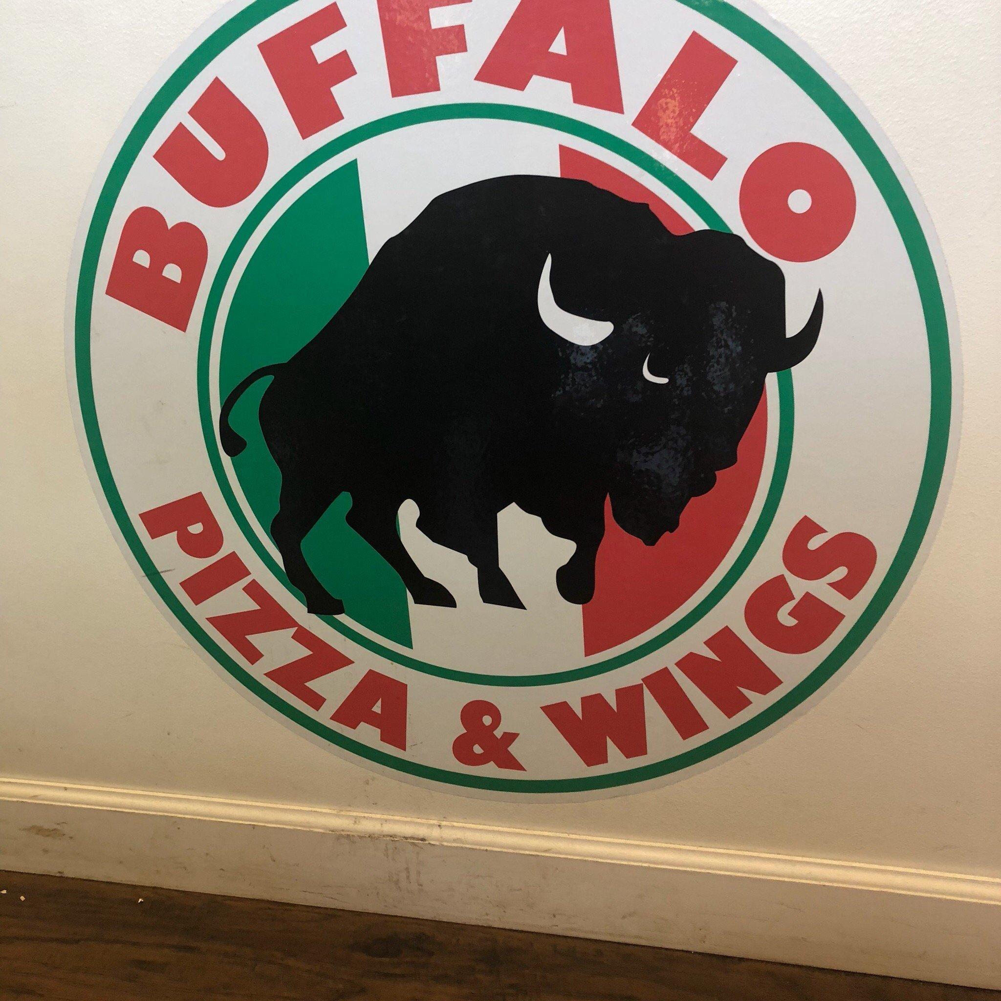 Buffalo Pizza & Wings