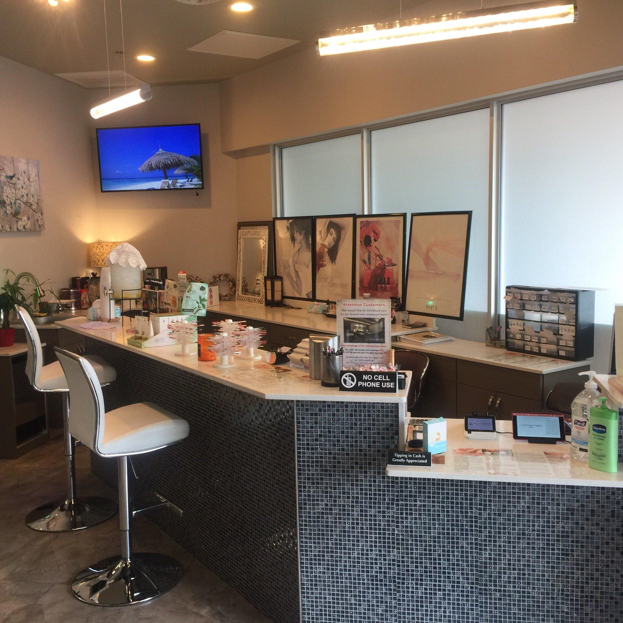 Palm Beach Nails & Foot Spa