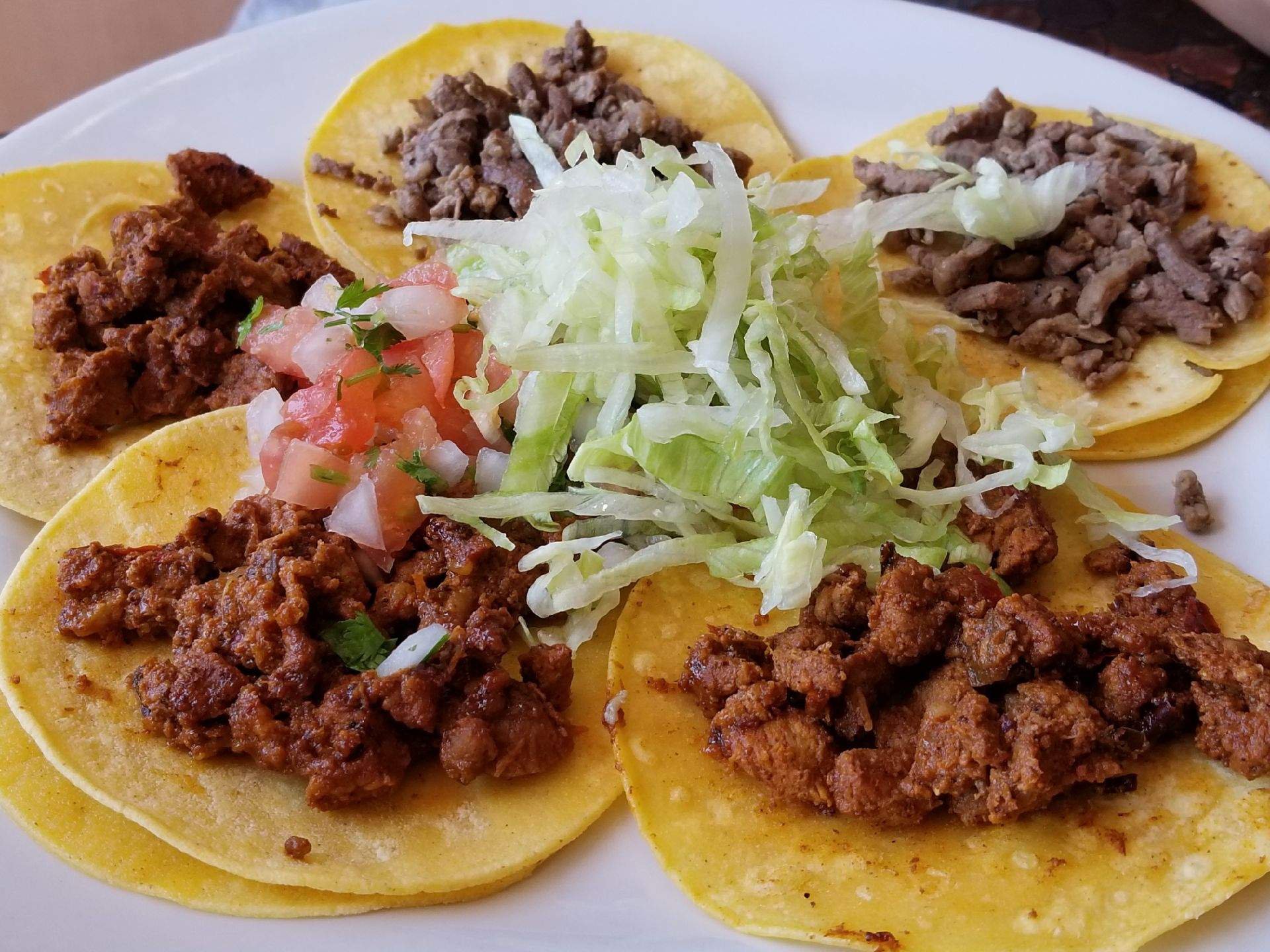 Chela's Tacos