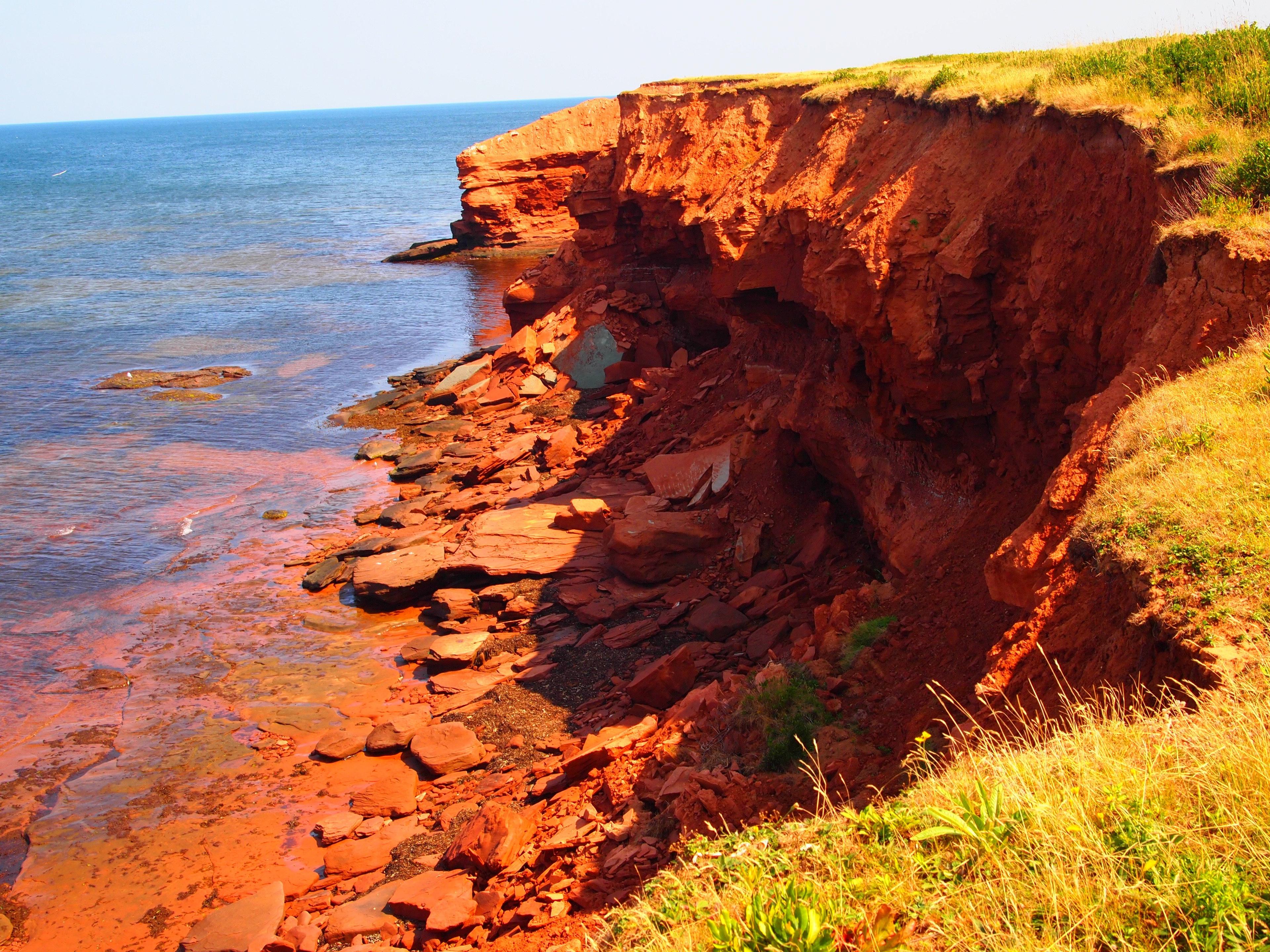 Cavendish Cliffs