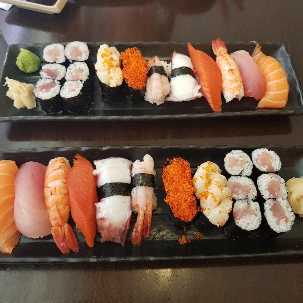 Sushi Taku