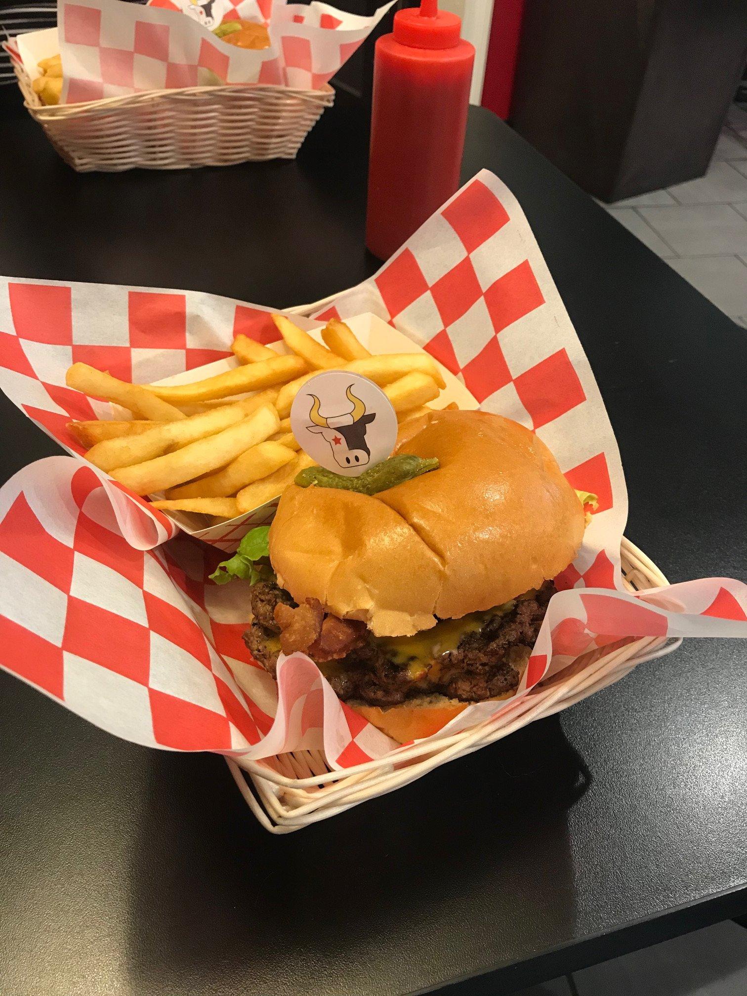 Bullseye Burger House