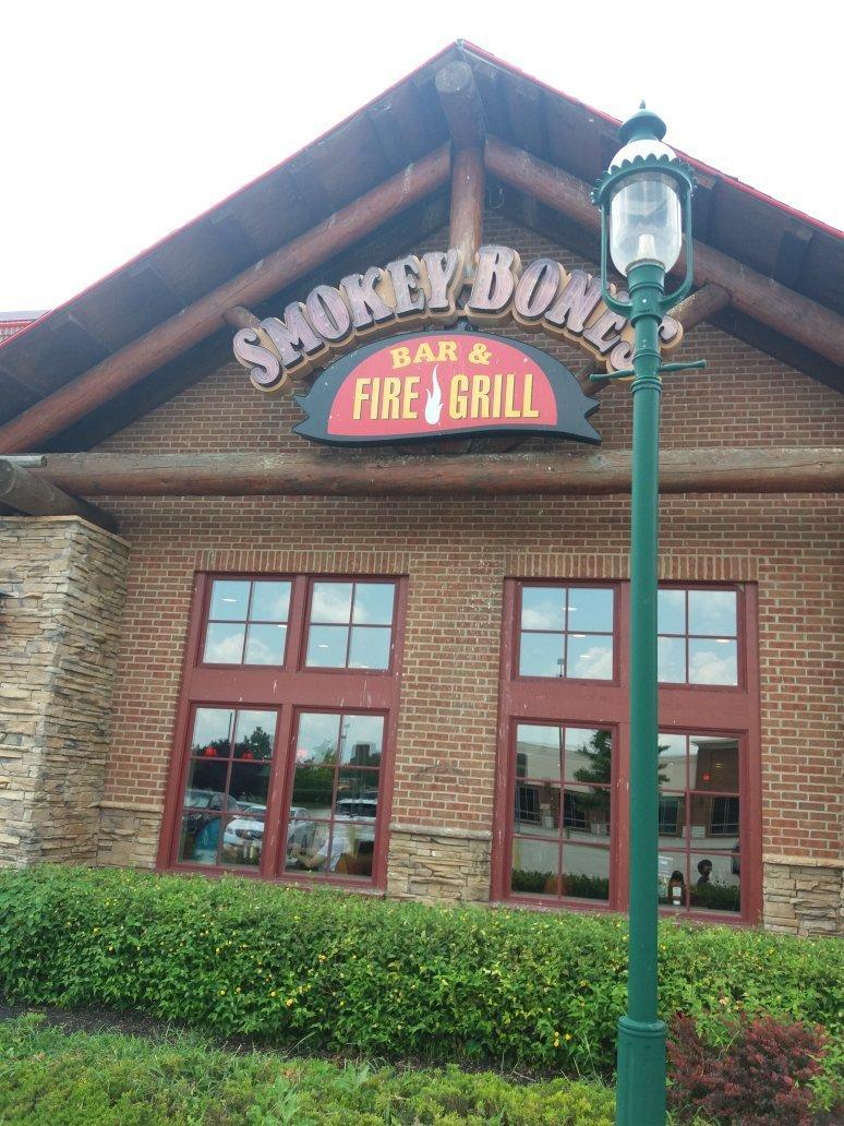 Smokey Bones West Chester