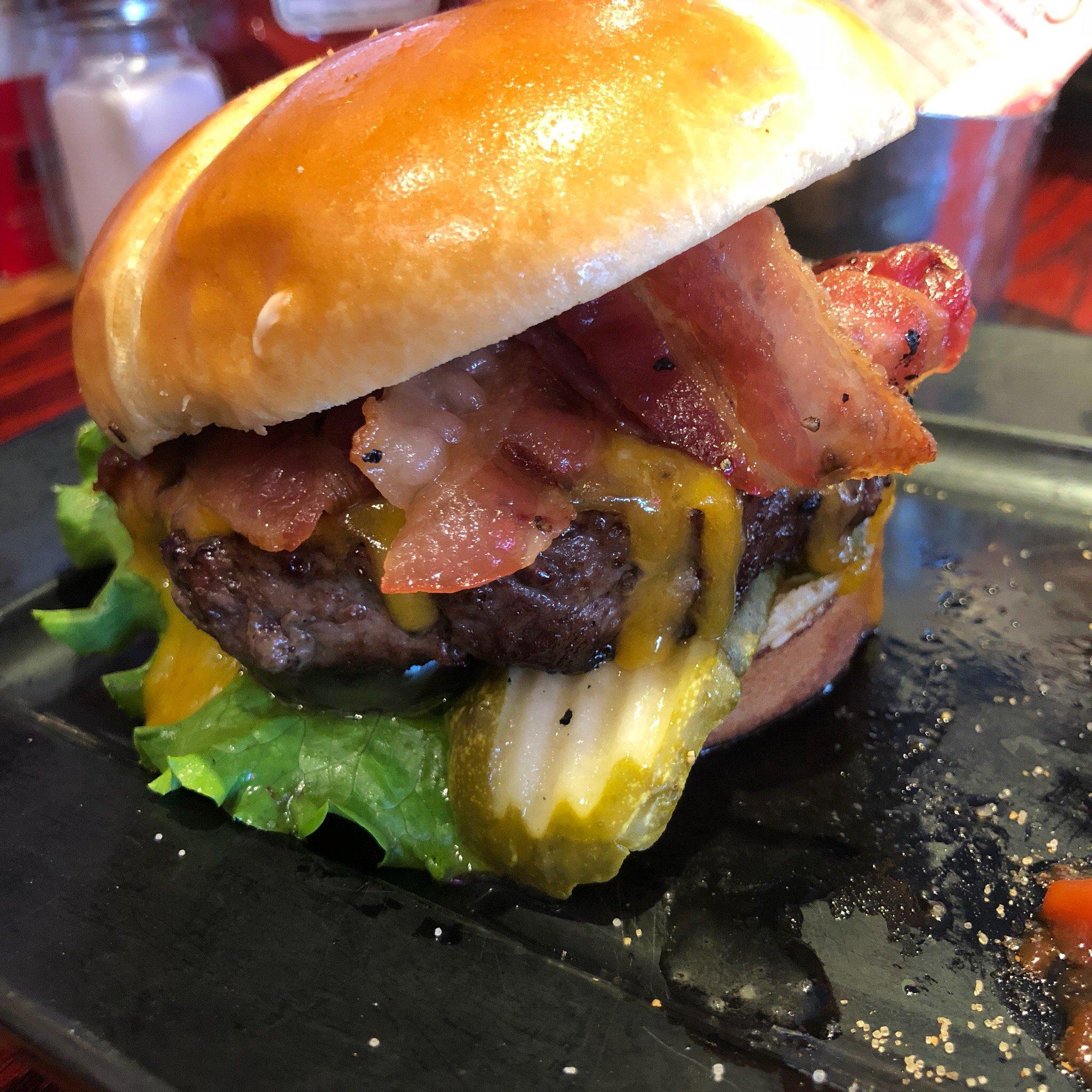 Red Robin Gourmet Burgers and Brews