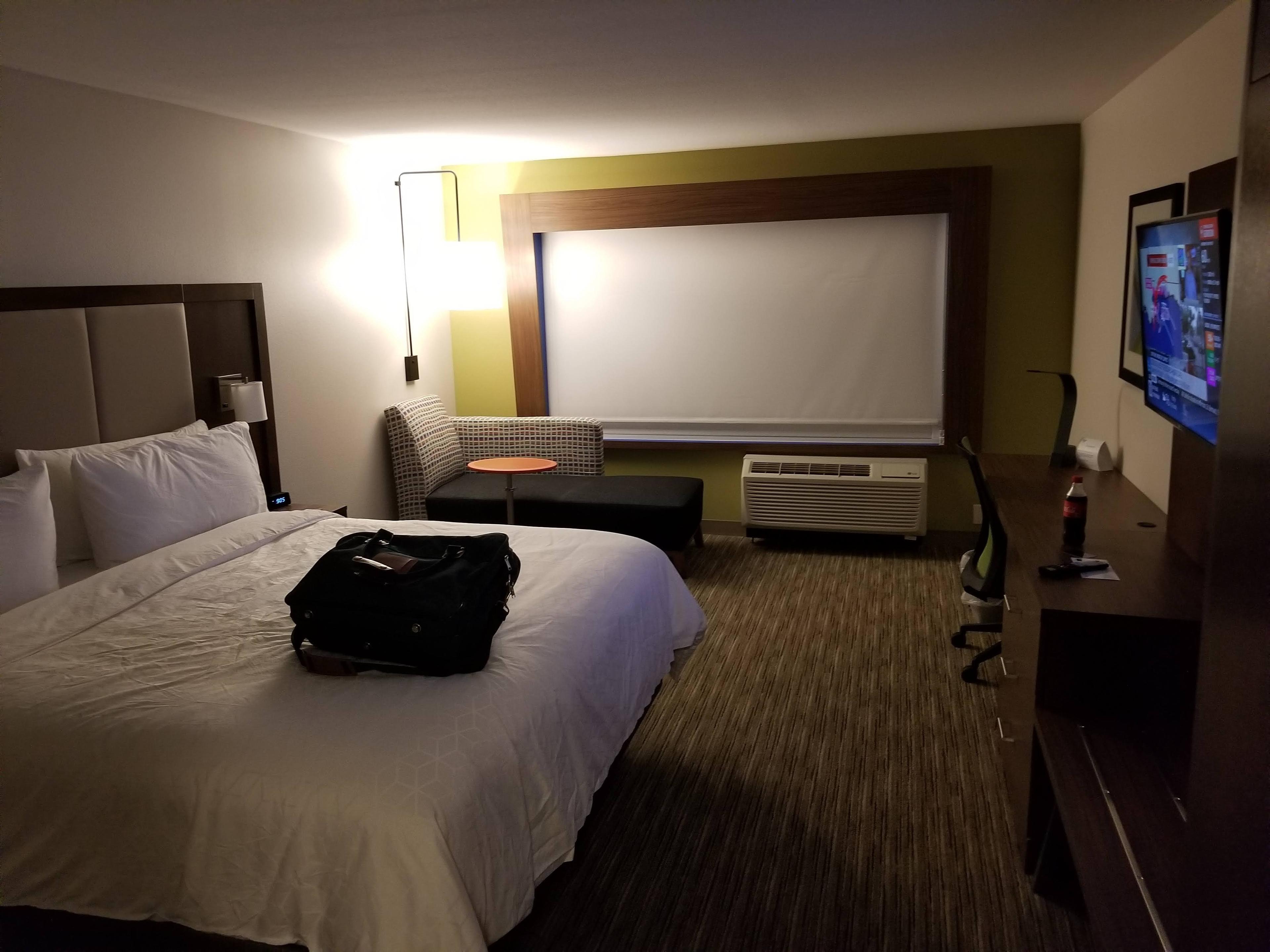 Holiday Inn Express & Suites Hammond, an IHG Hotel