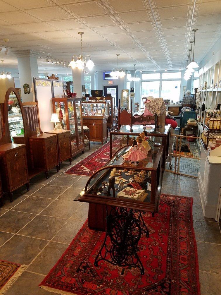 Blue Moon Antiques