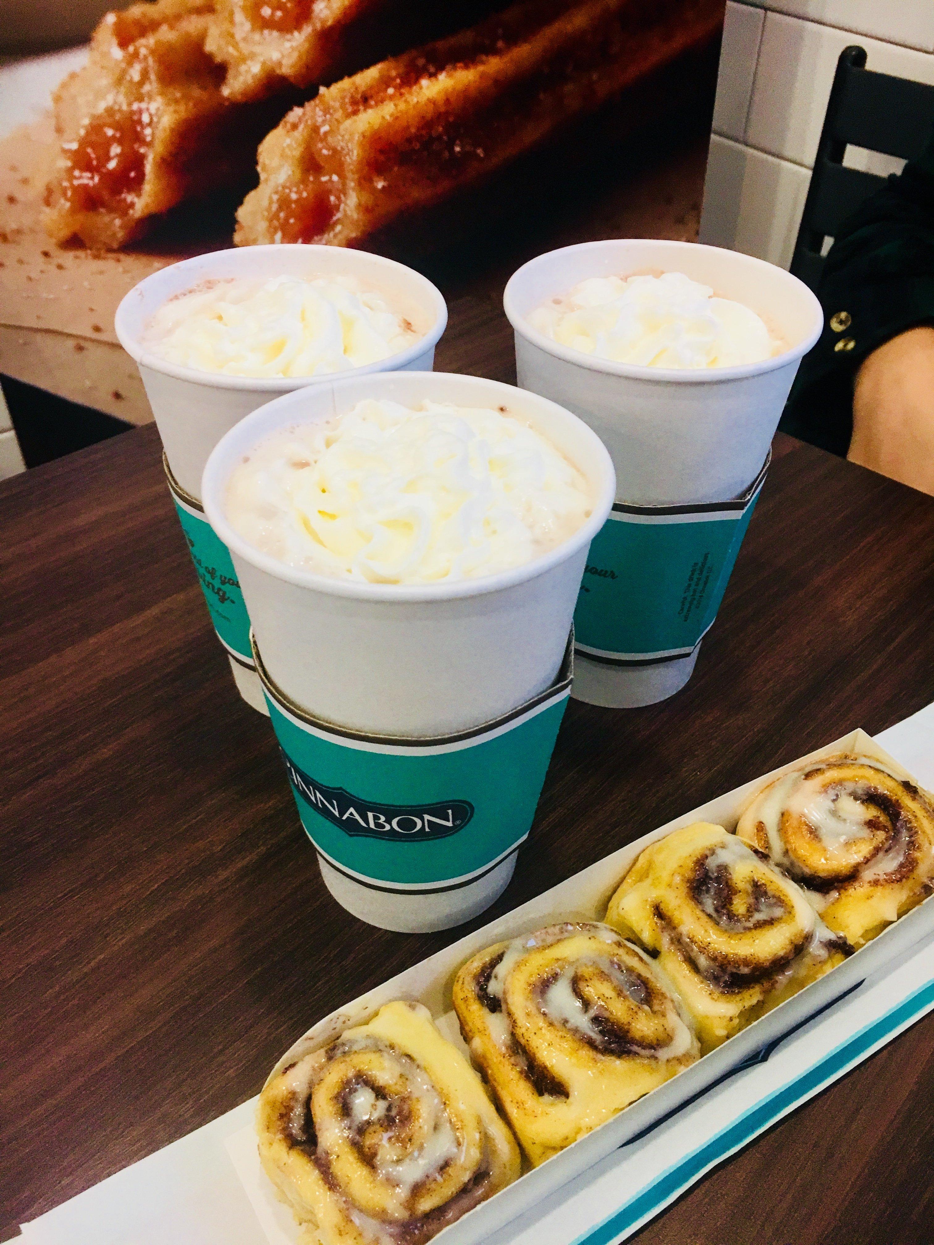 Cinnabon