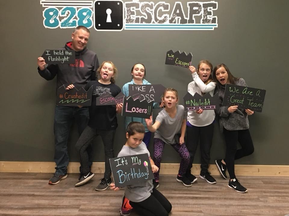 828 Escape Room