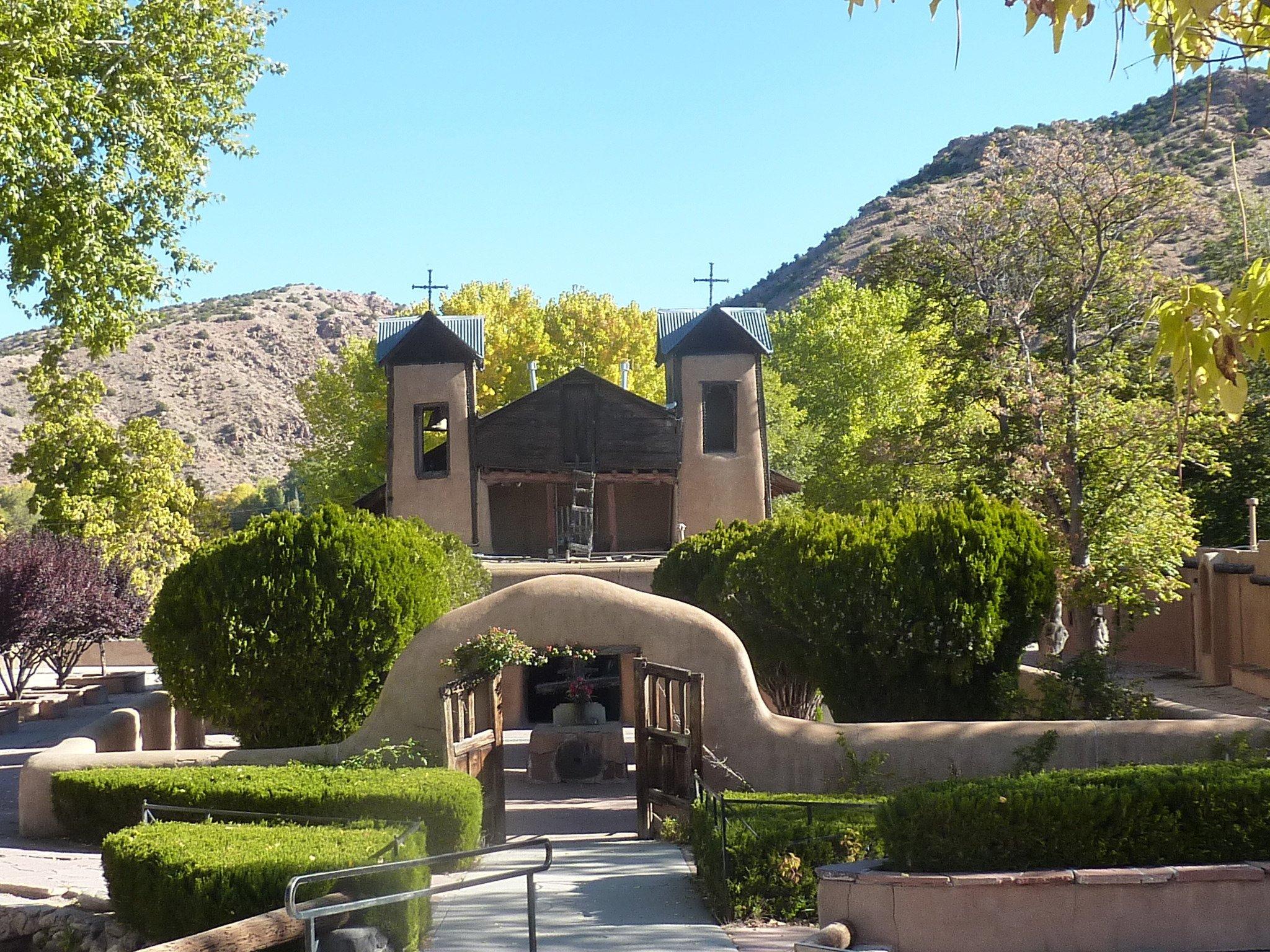 El Santuario De Chimayo