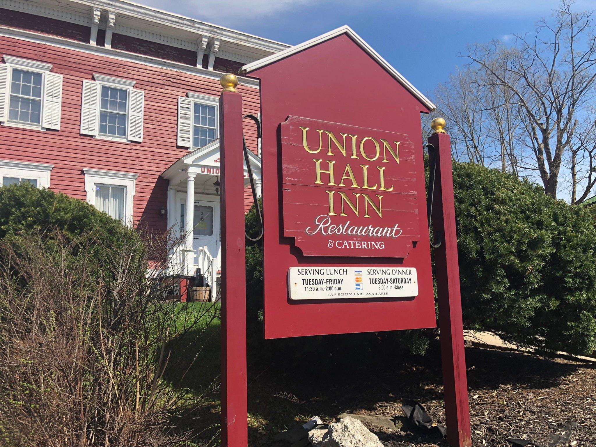 Union Hall Inn