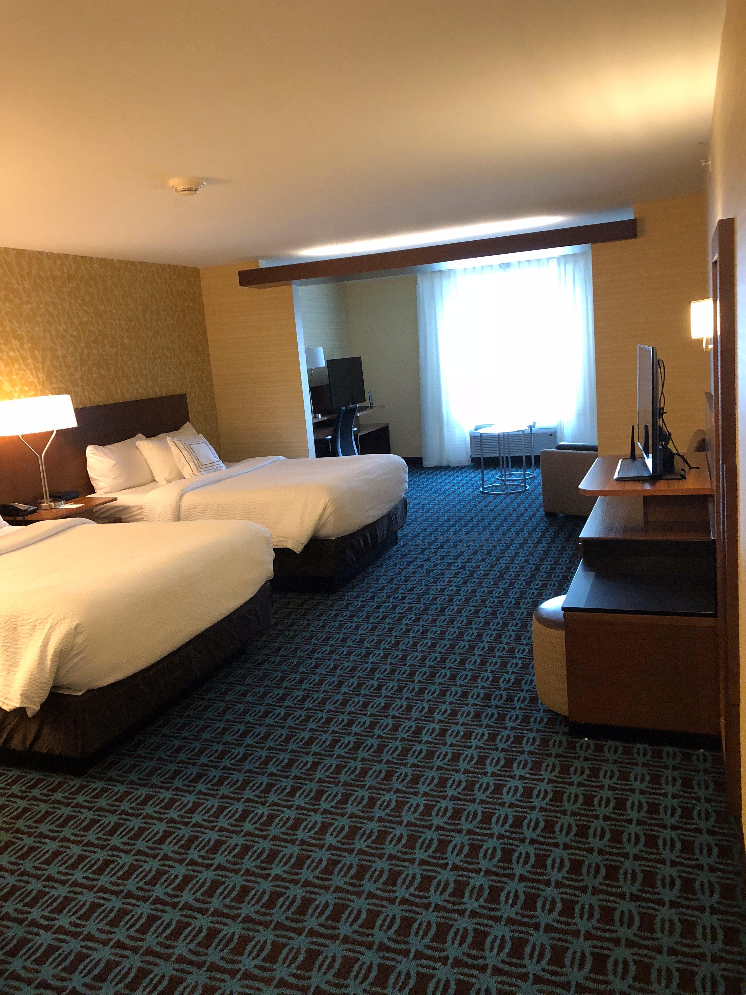 Fairfield Inn & Suites Decorah