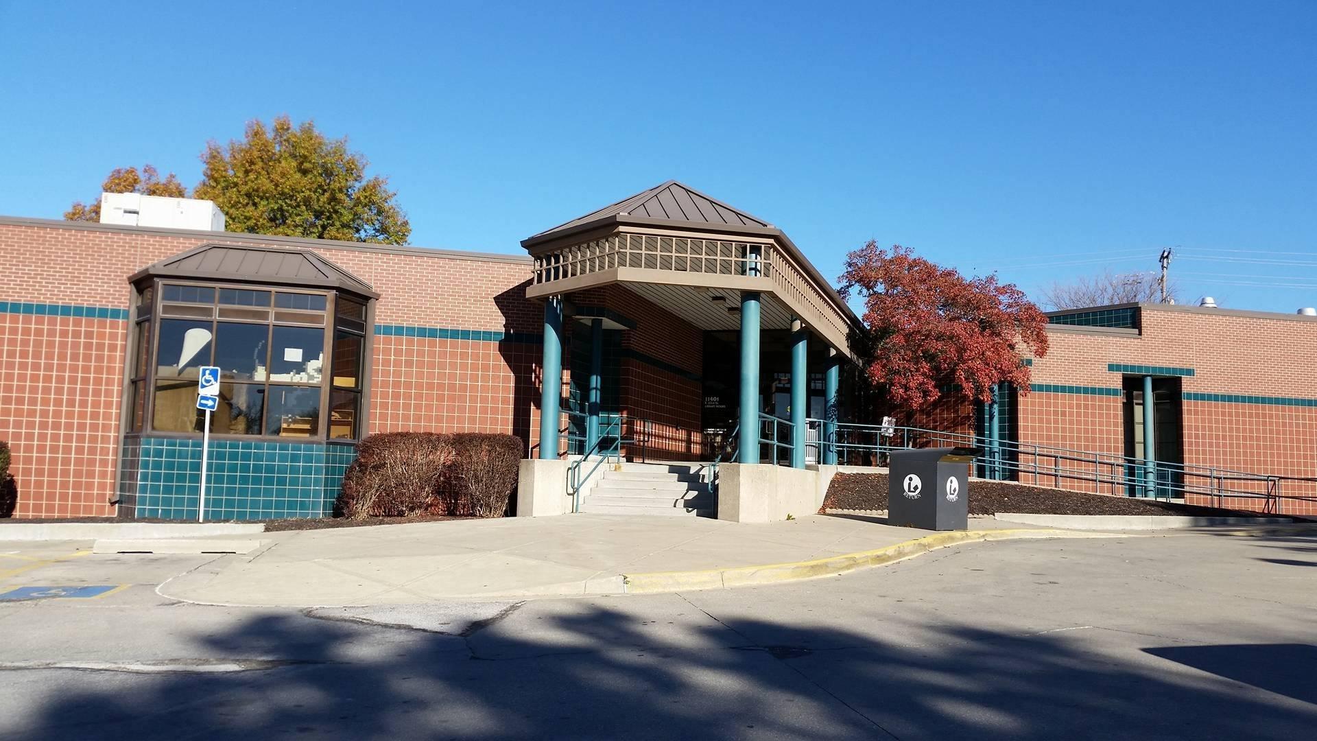 Trails West Branch Library