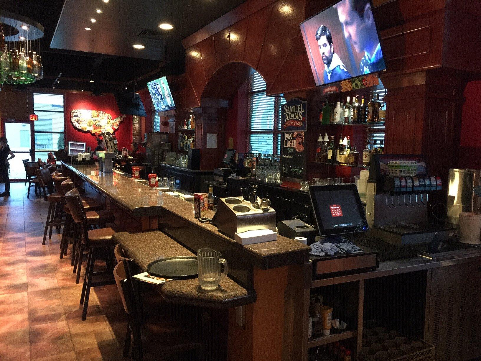 Red Robin Gourmet Burgers and Brews