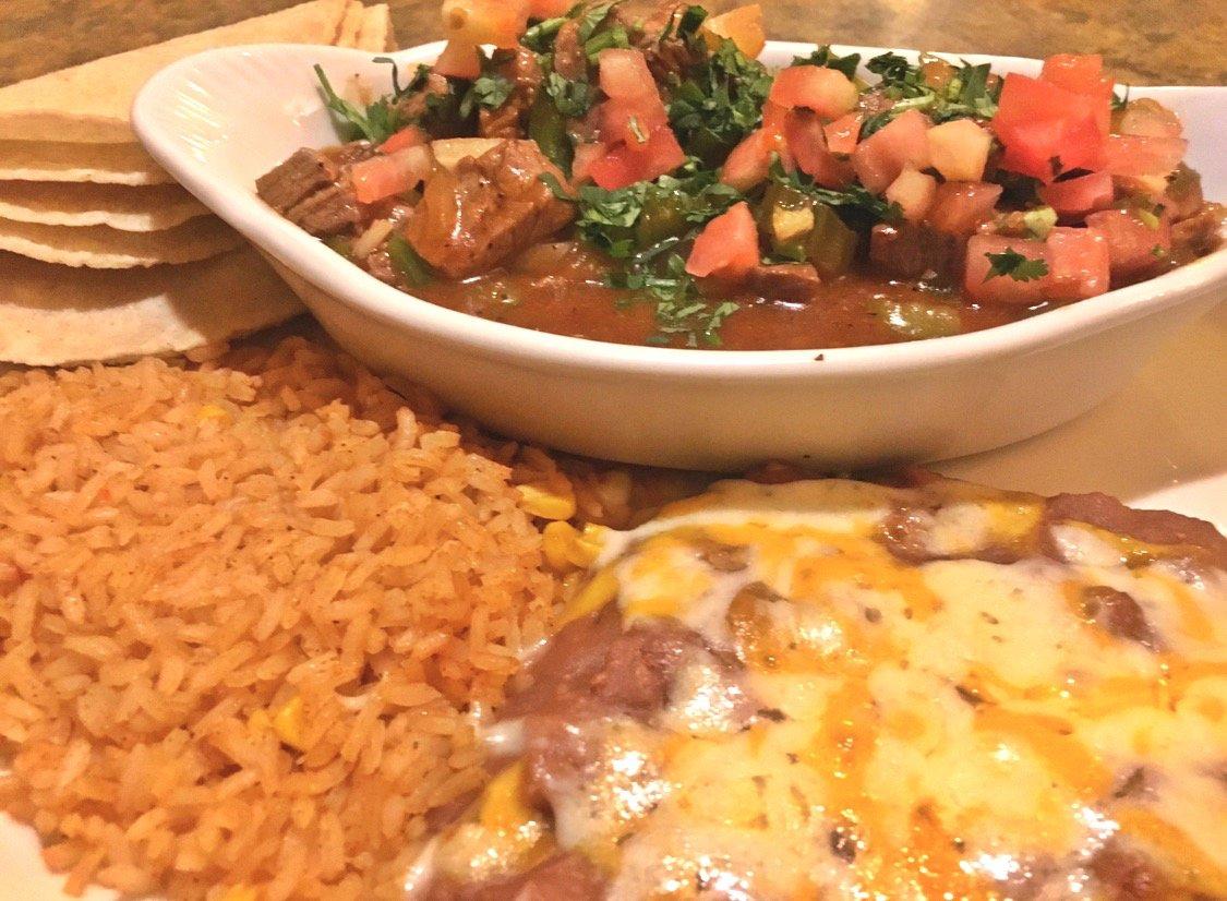 Mauricio's Mexican Food & Pizza Cantina