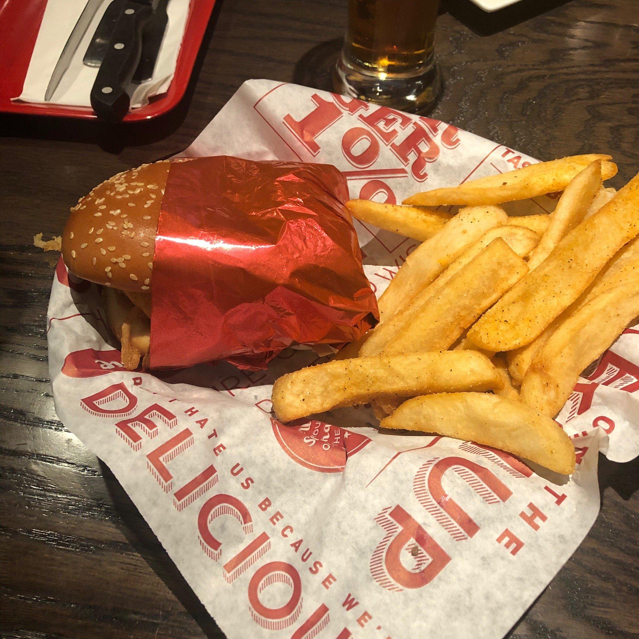 Red Robin Gourmet Burgers and Brews