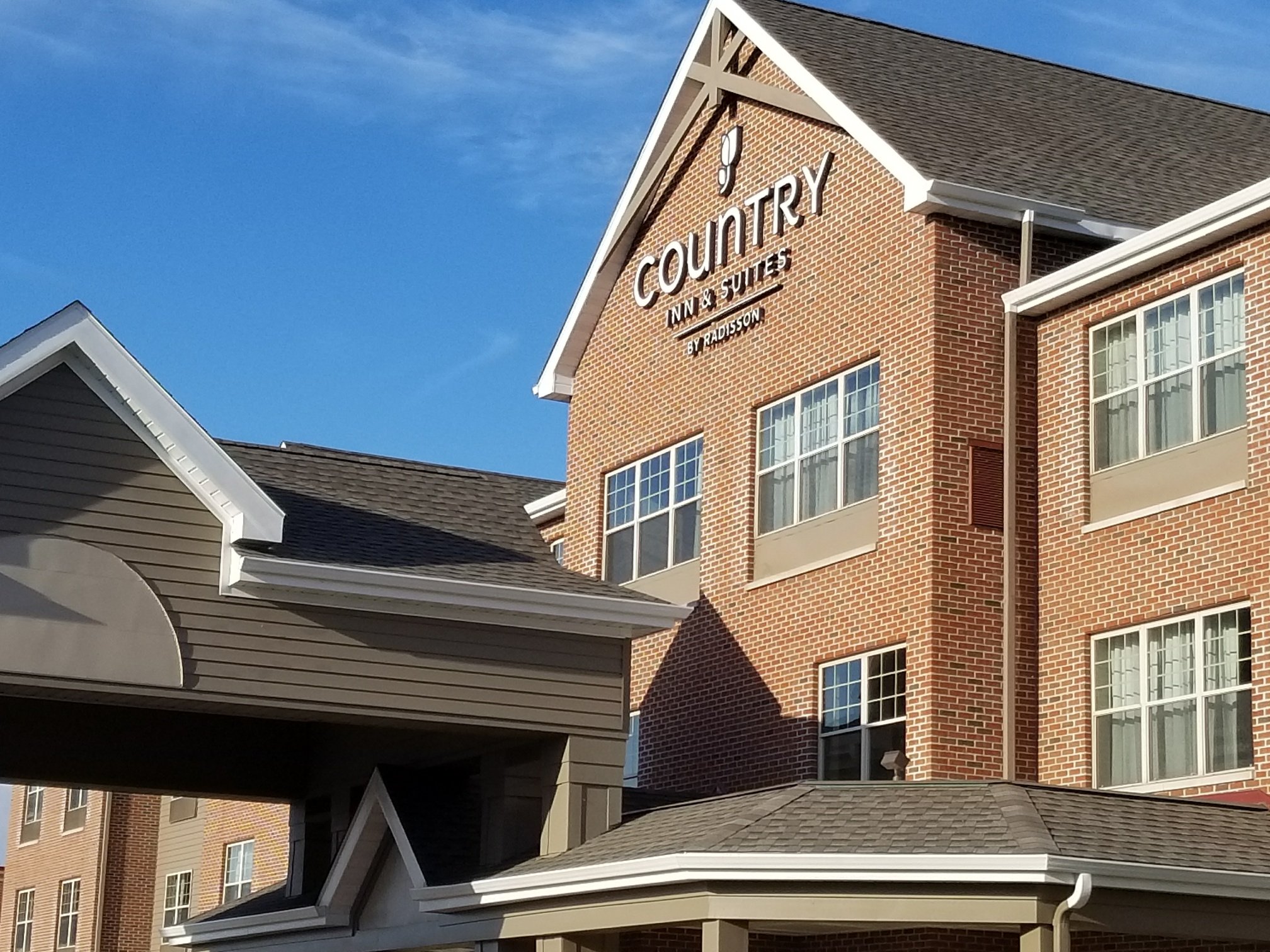 Country Inn & Suites by Radisson, Green Bay East, WI