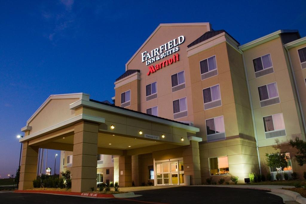 Fairfield Inn & Suites Texarkana