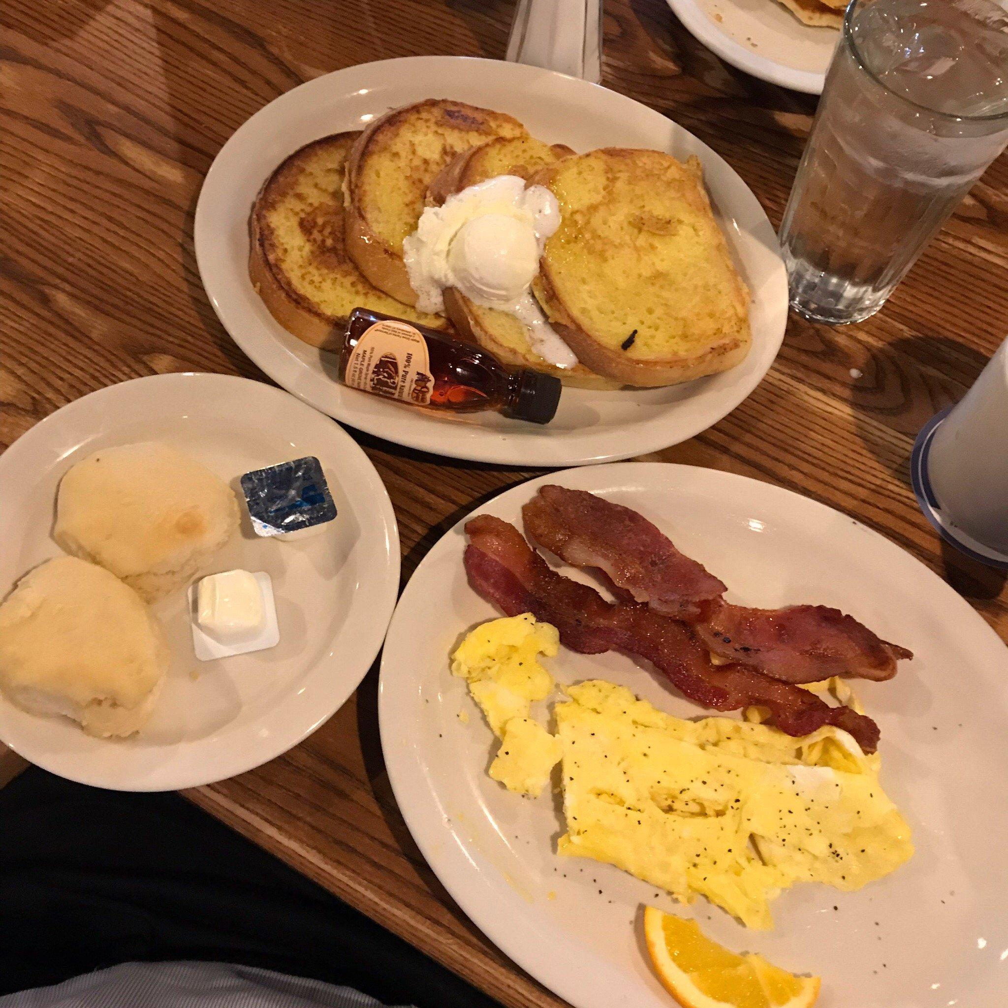 Cracker Barrel Old Country Store