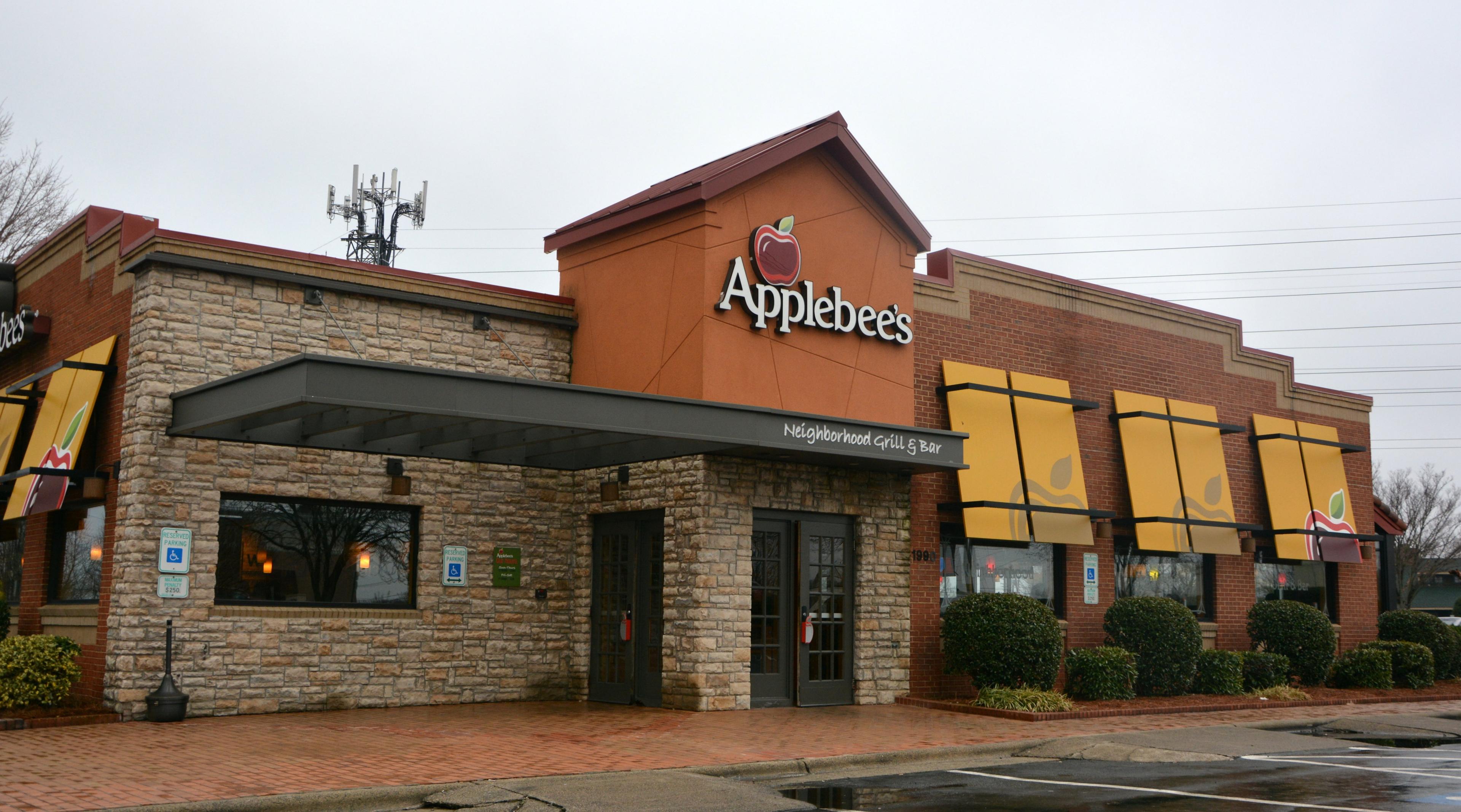 Applebee's Grill + Bar