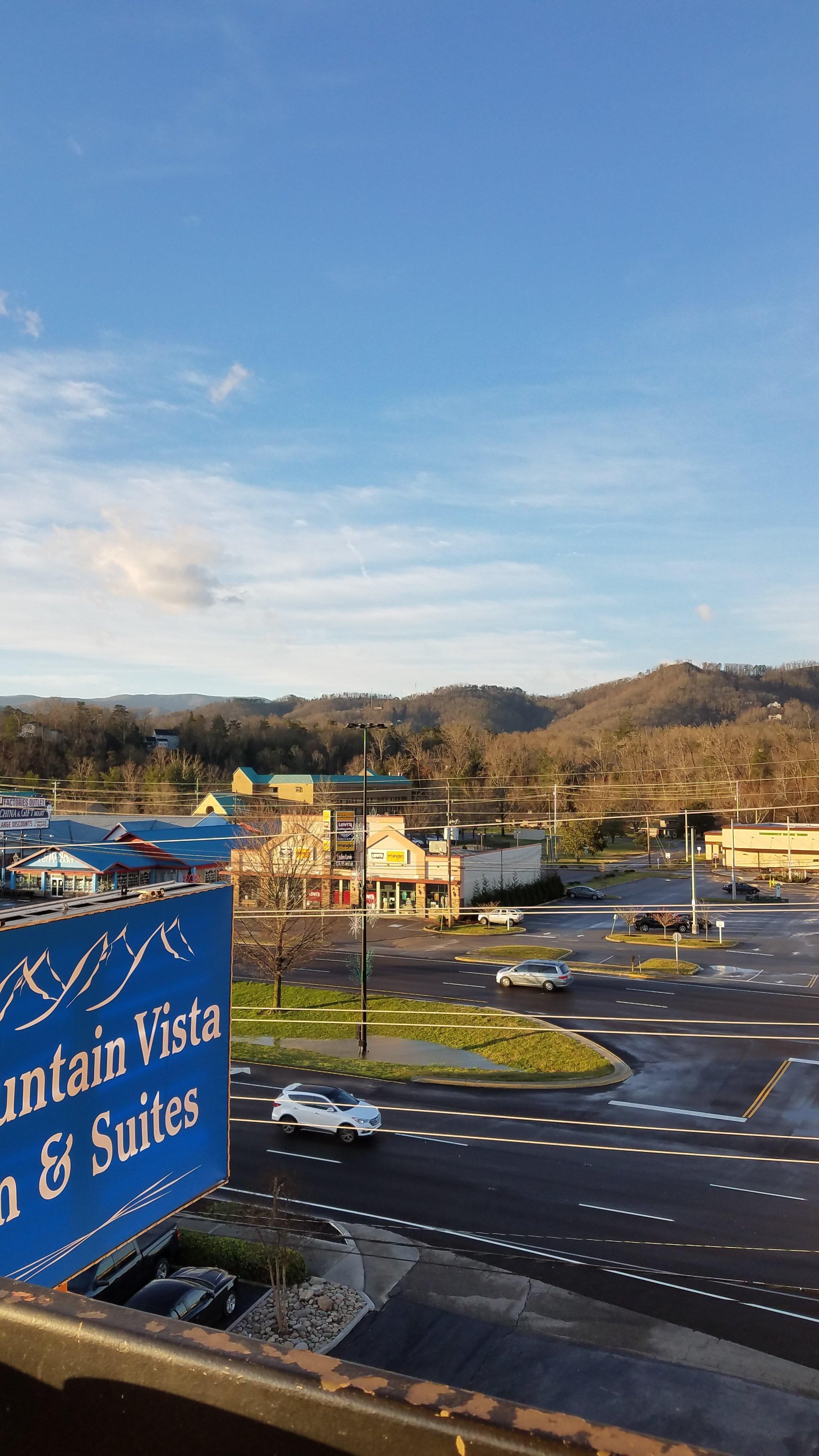 Mountain Vista Inn & Suites