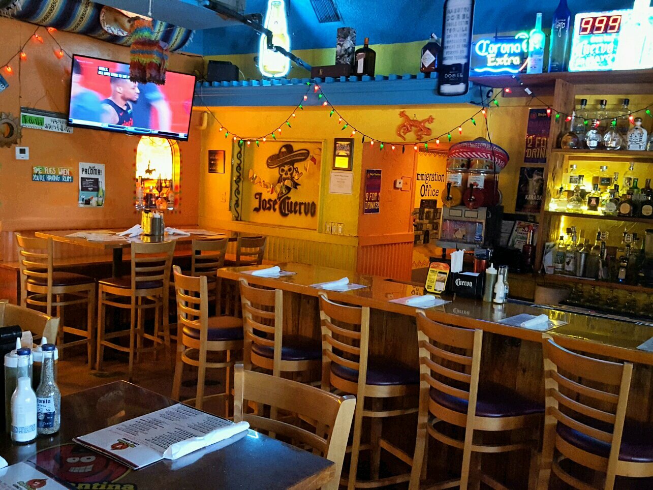 Baja Cantina