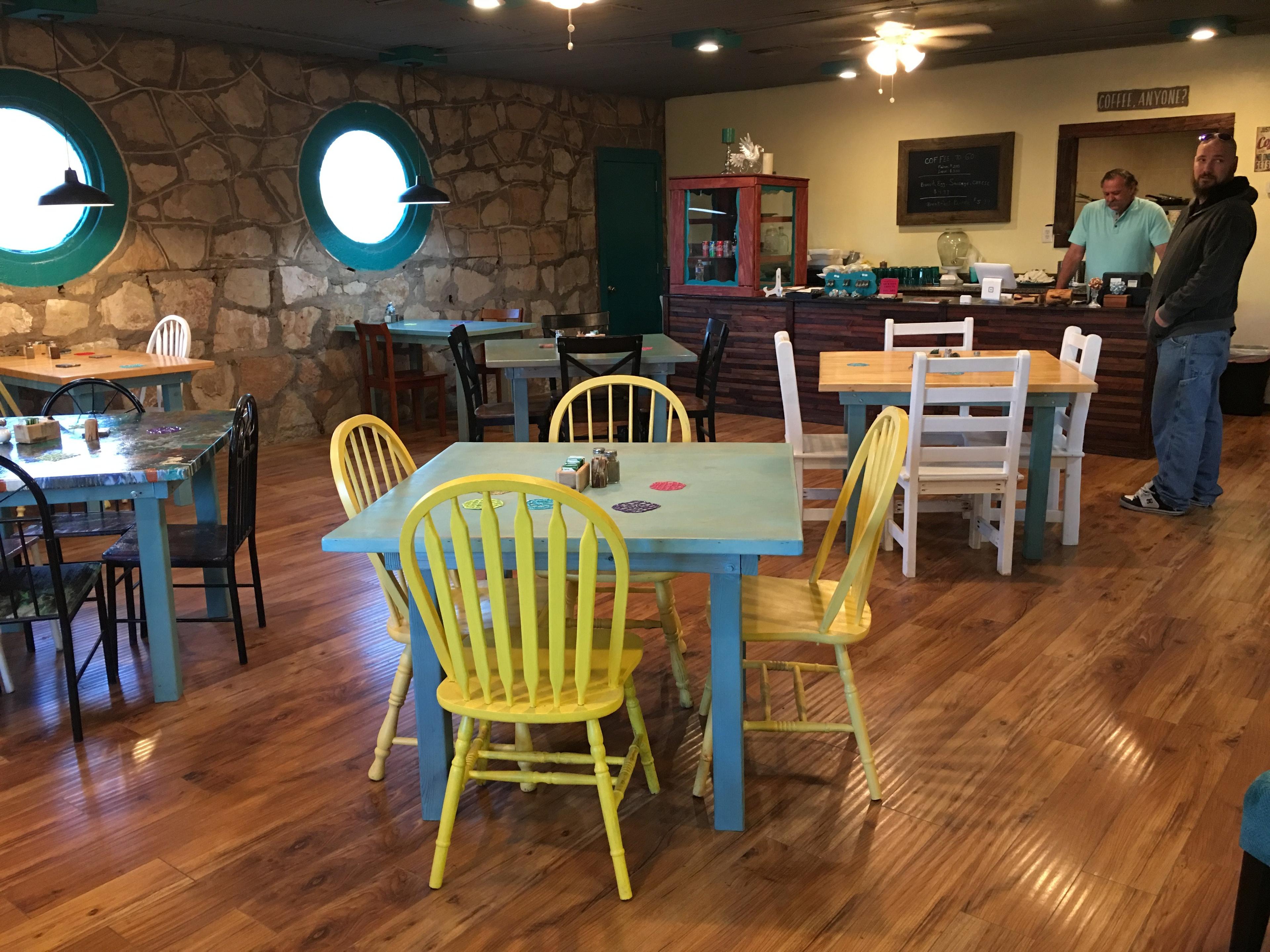 Turquoise Coffee Stop