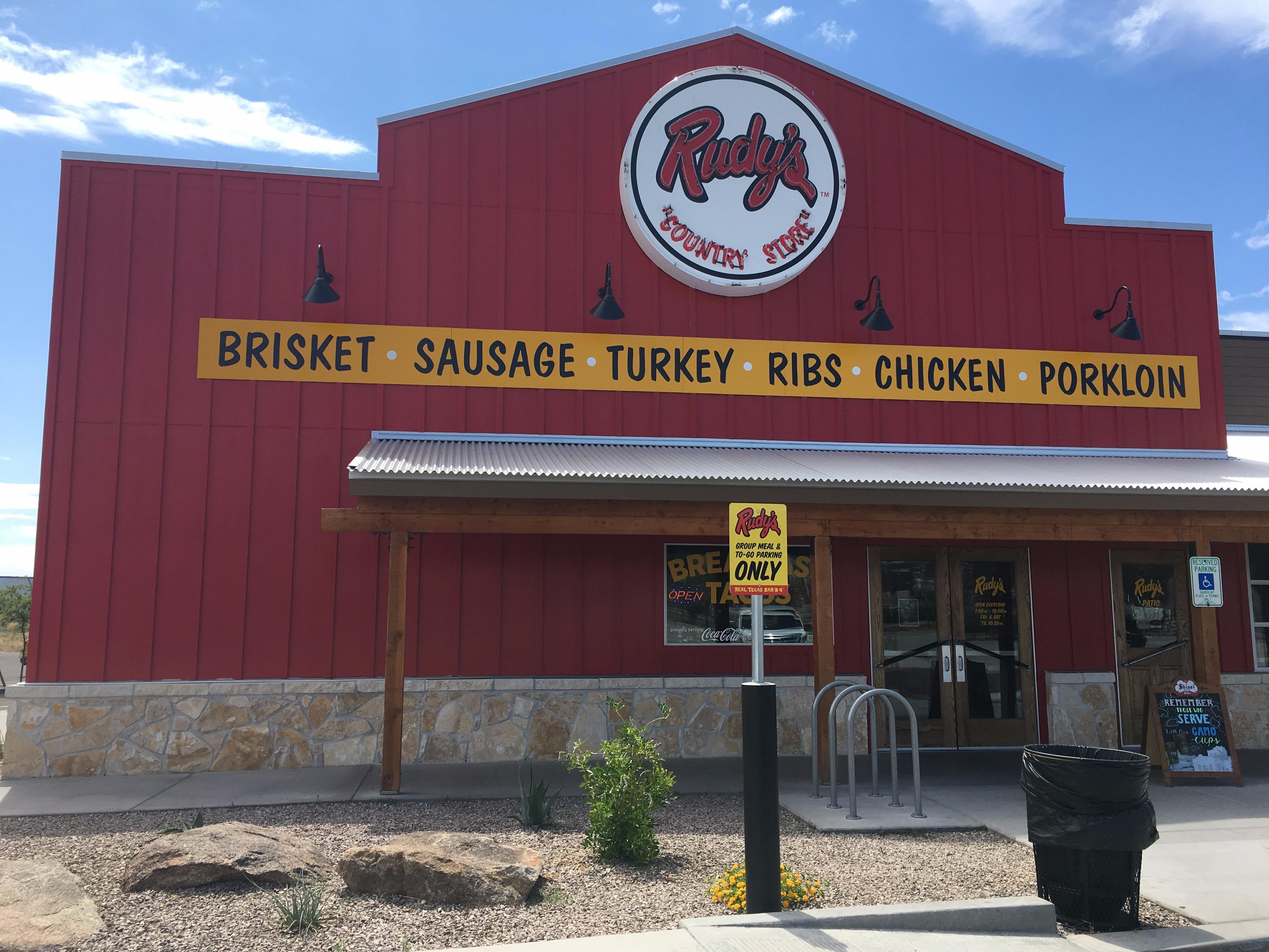 Rudy's "Country Store" and Bar-B-Q