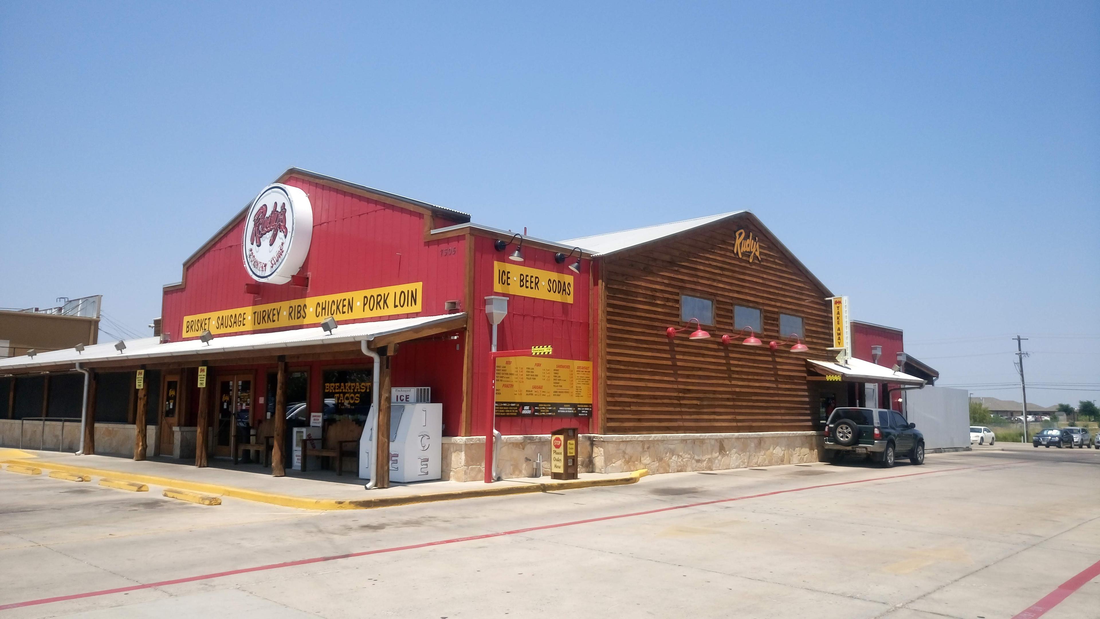 Rudy's "Country Store" and Bar-B-Q