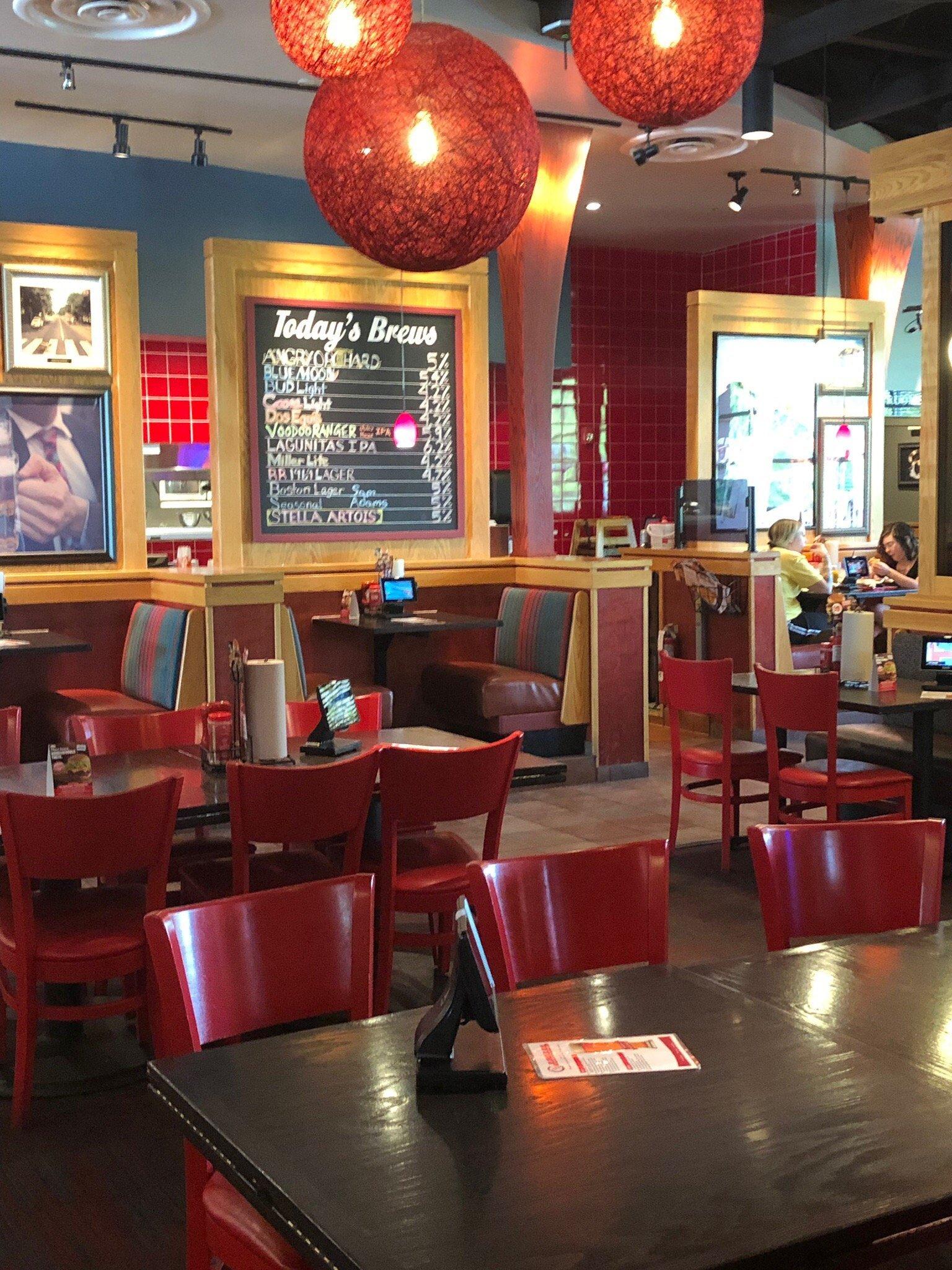 Red Robin Gourmet Burgers and Brews