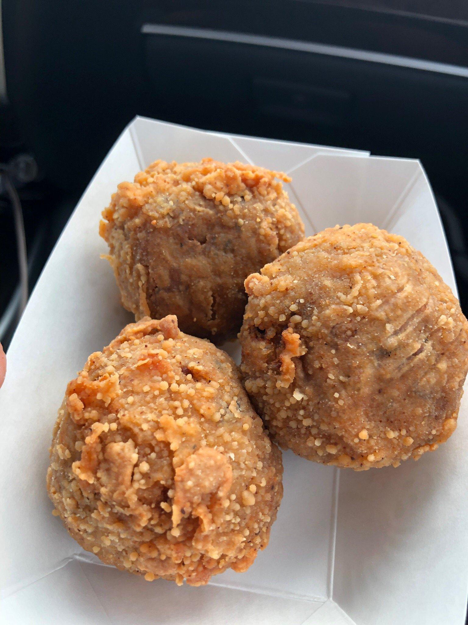 Hebert's Boudin & Cracklin