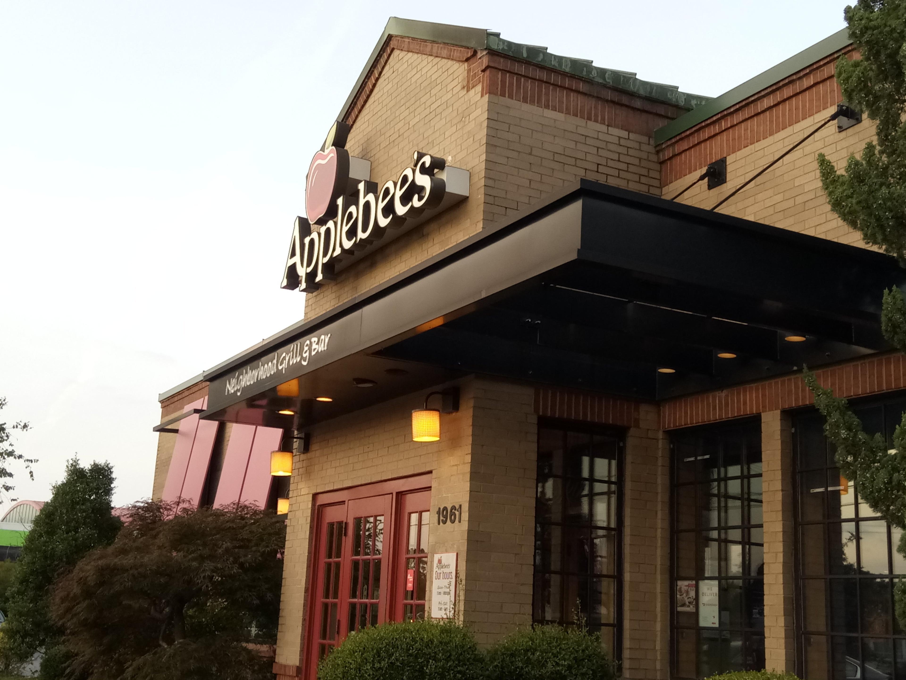 Applebee's Grill + Bar