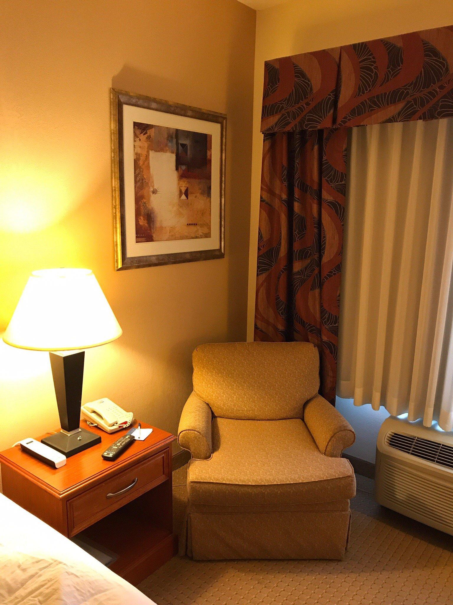 Holiday Inn Express & Suites Albany Airport Area - Latham, an IHG Hotel