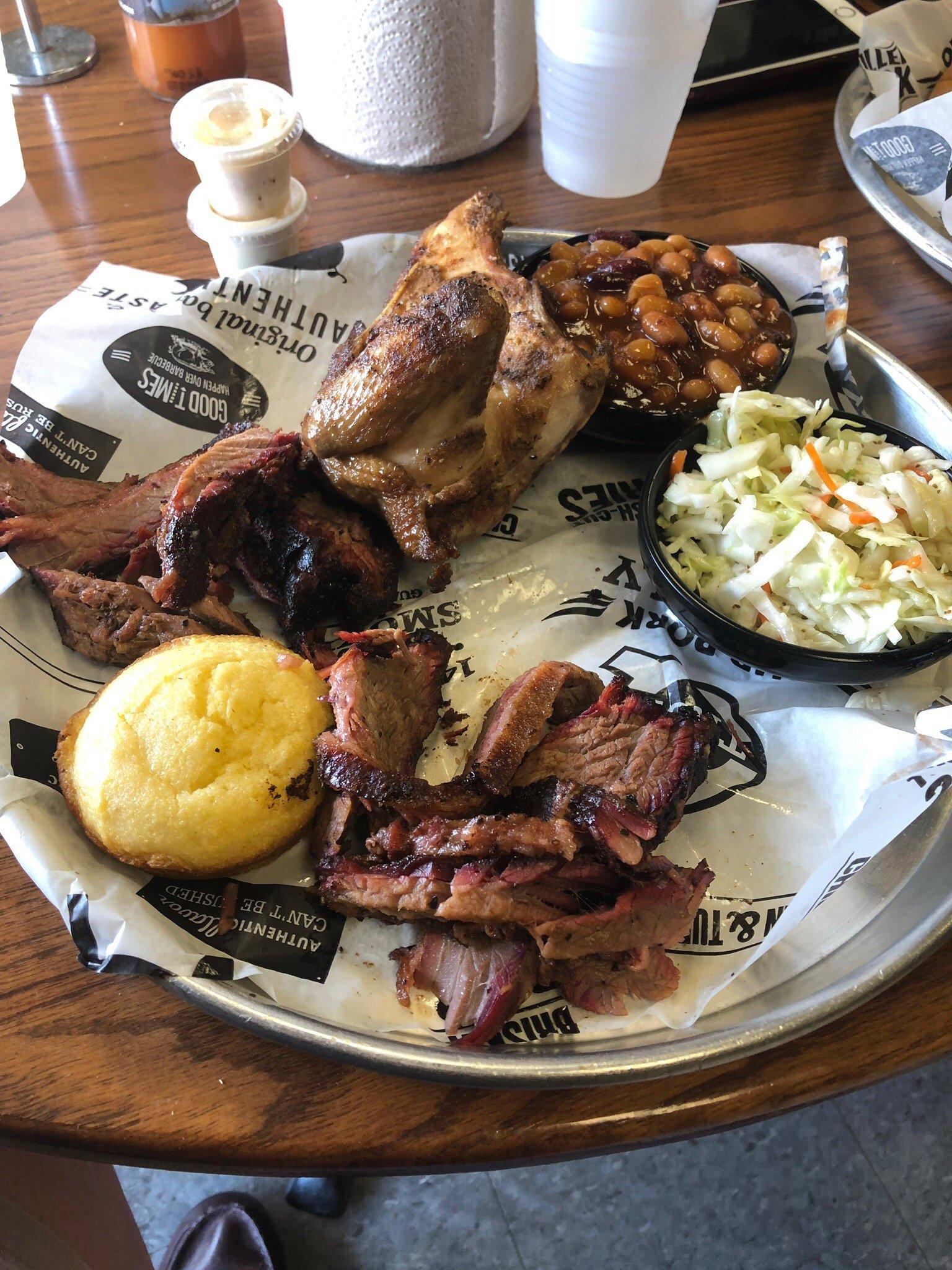 Old Carolina Barbecue Company - Massillon