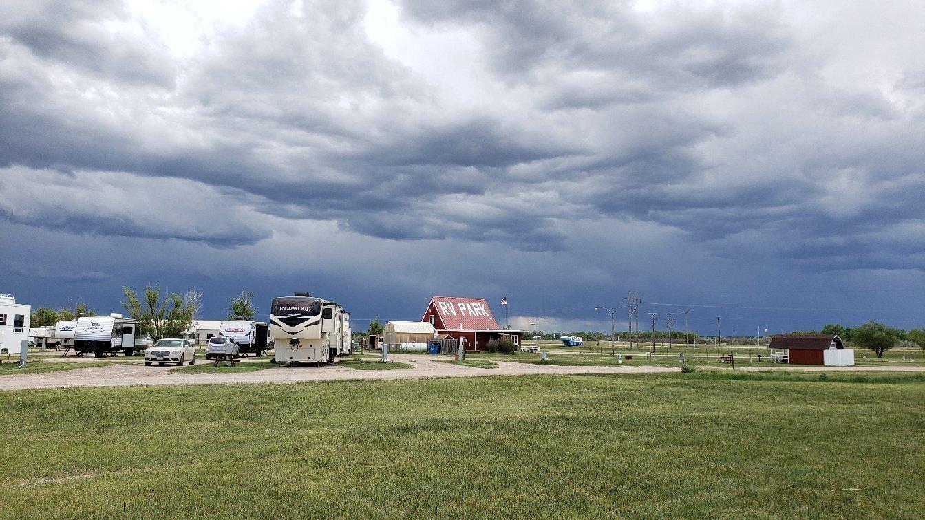 Lamar Sportsman's Campground & Horse Hotel