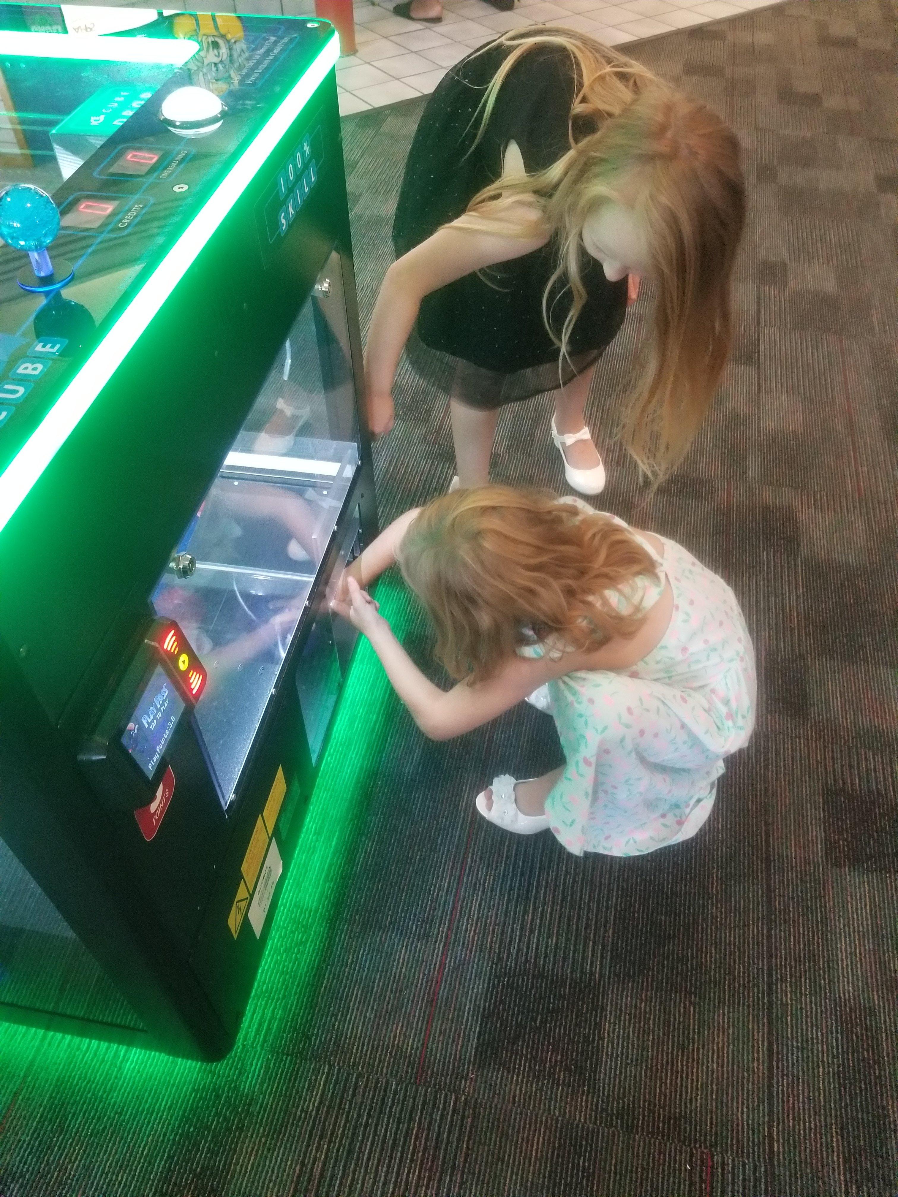 Chuck E Cheese's