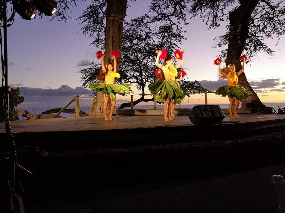 Mauna Kea Luau