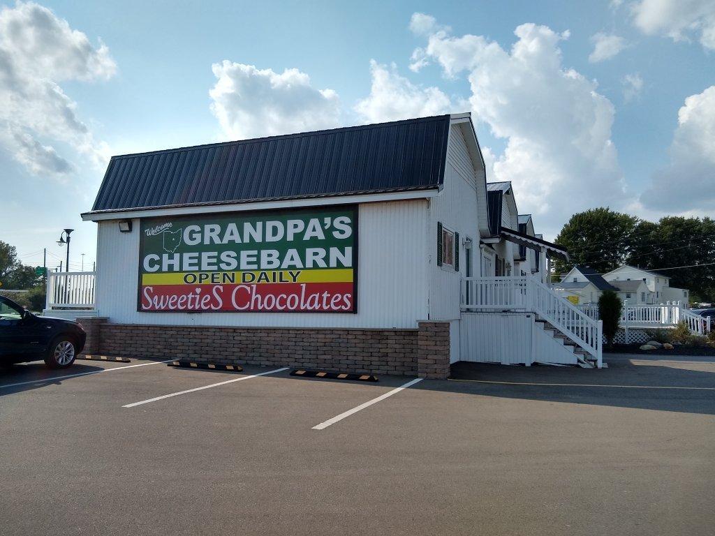 Grandpa's Cheesebarn