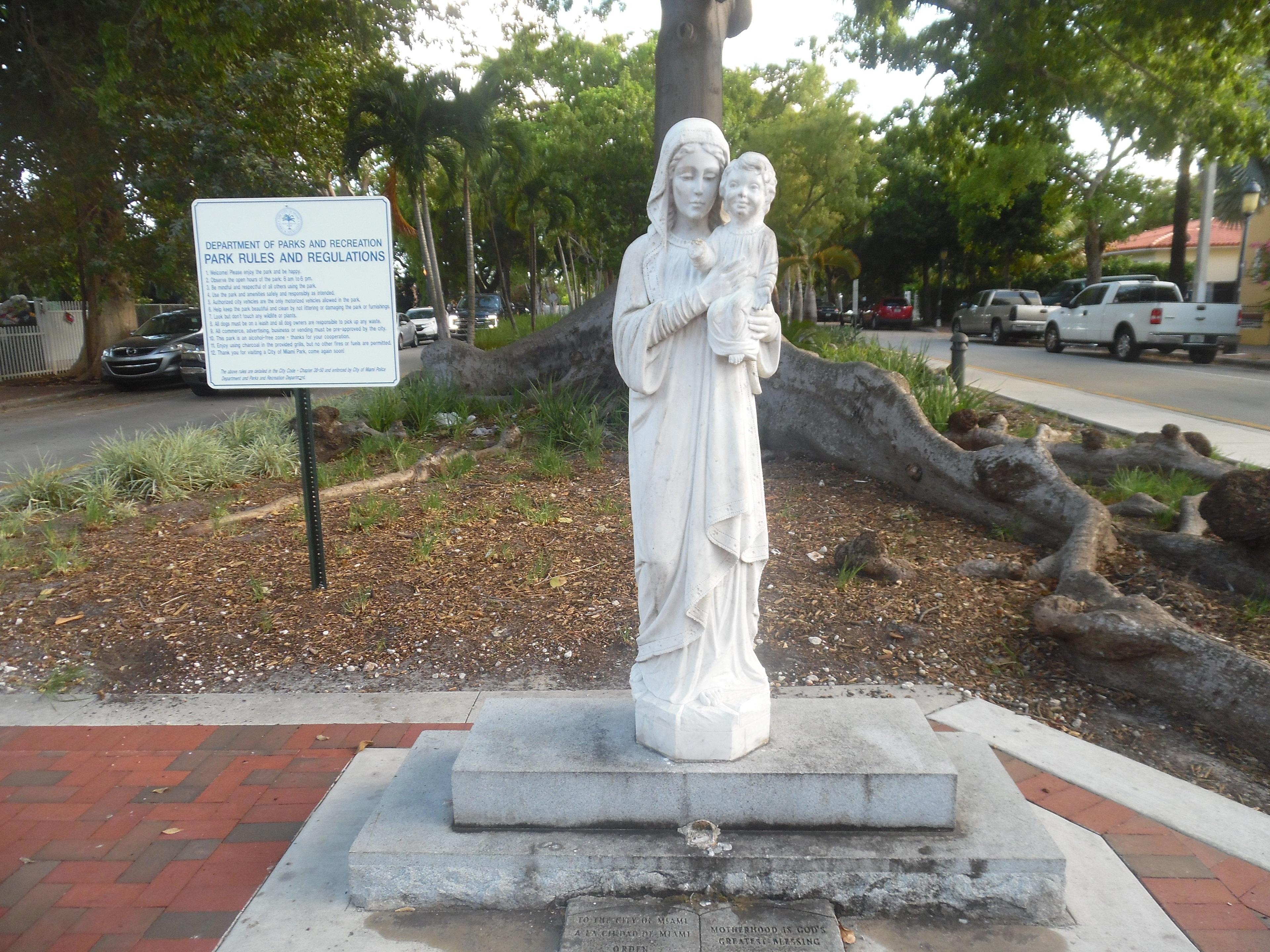 Cuban Memorial Boulevard Park