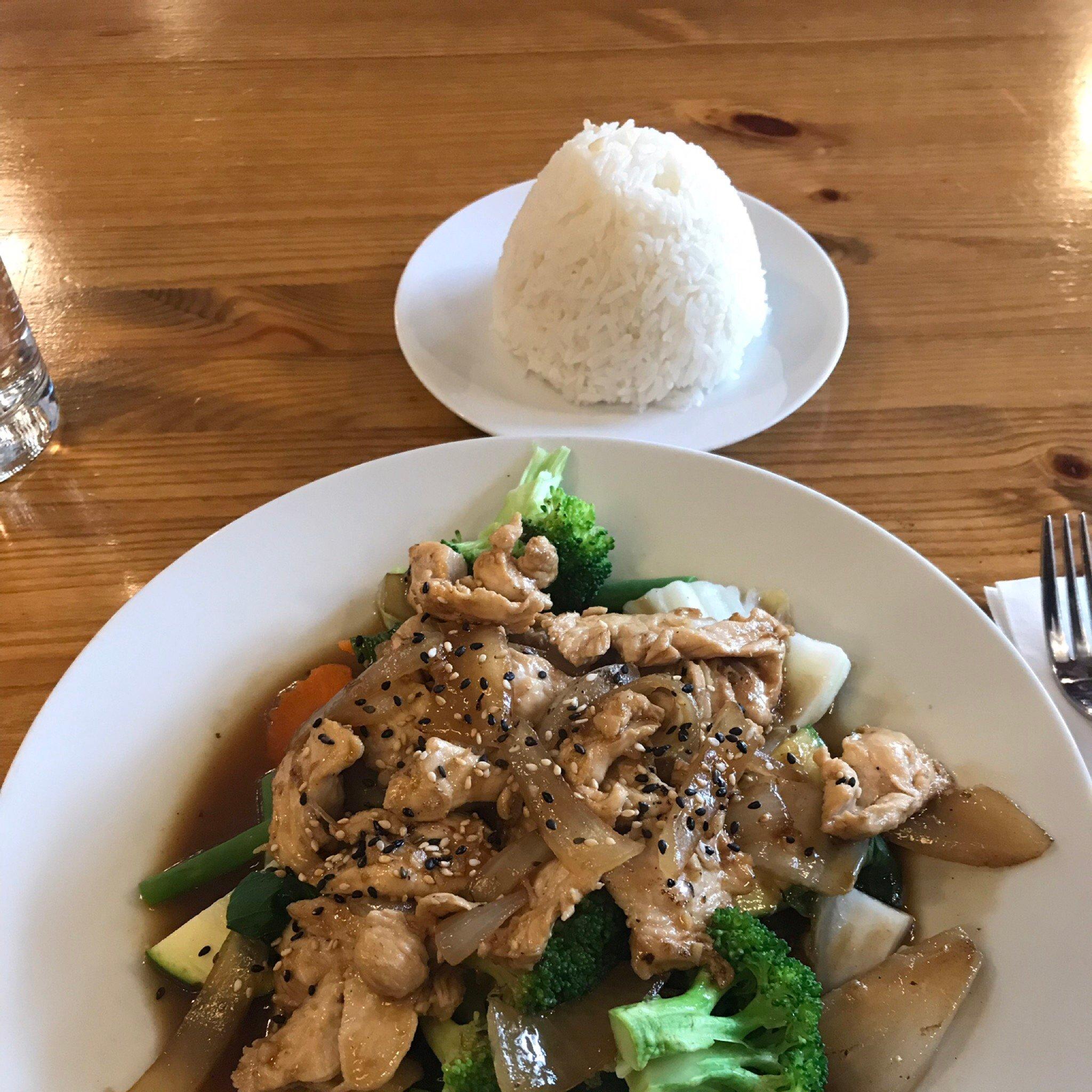 Chang Noi Thai