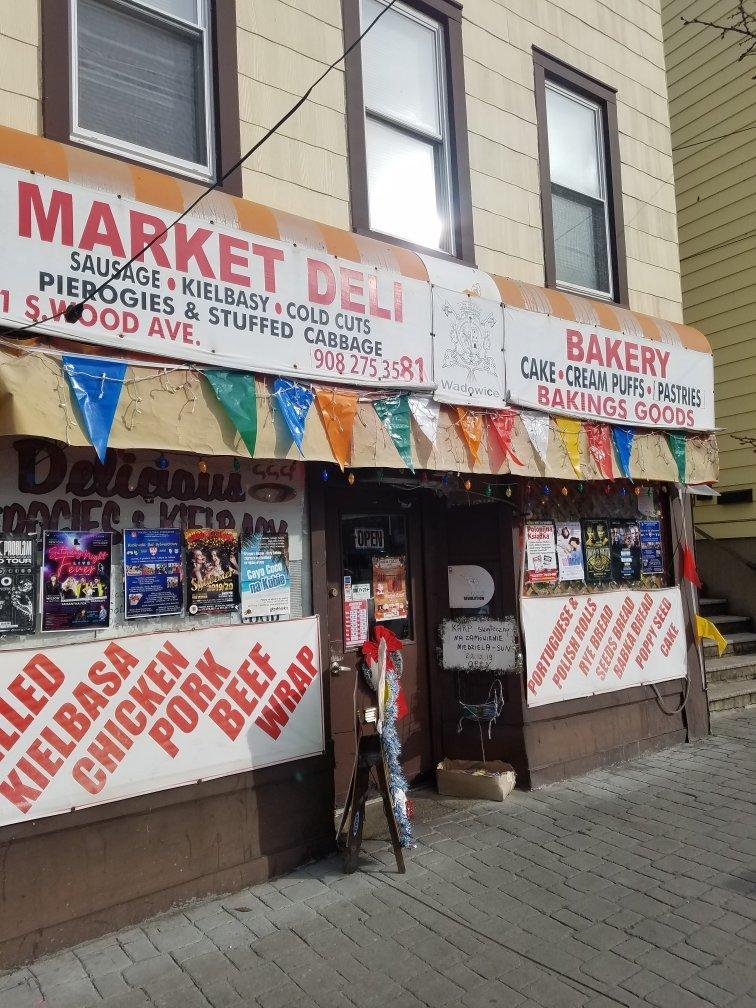 Market Deli & Bakery