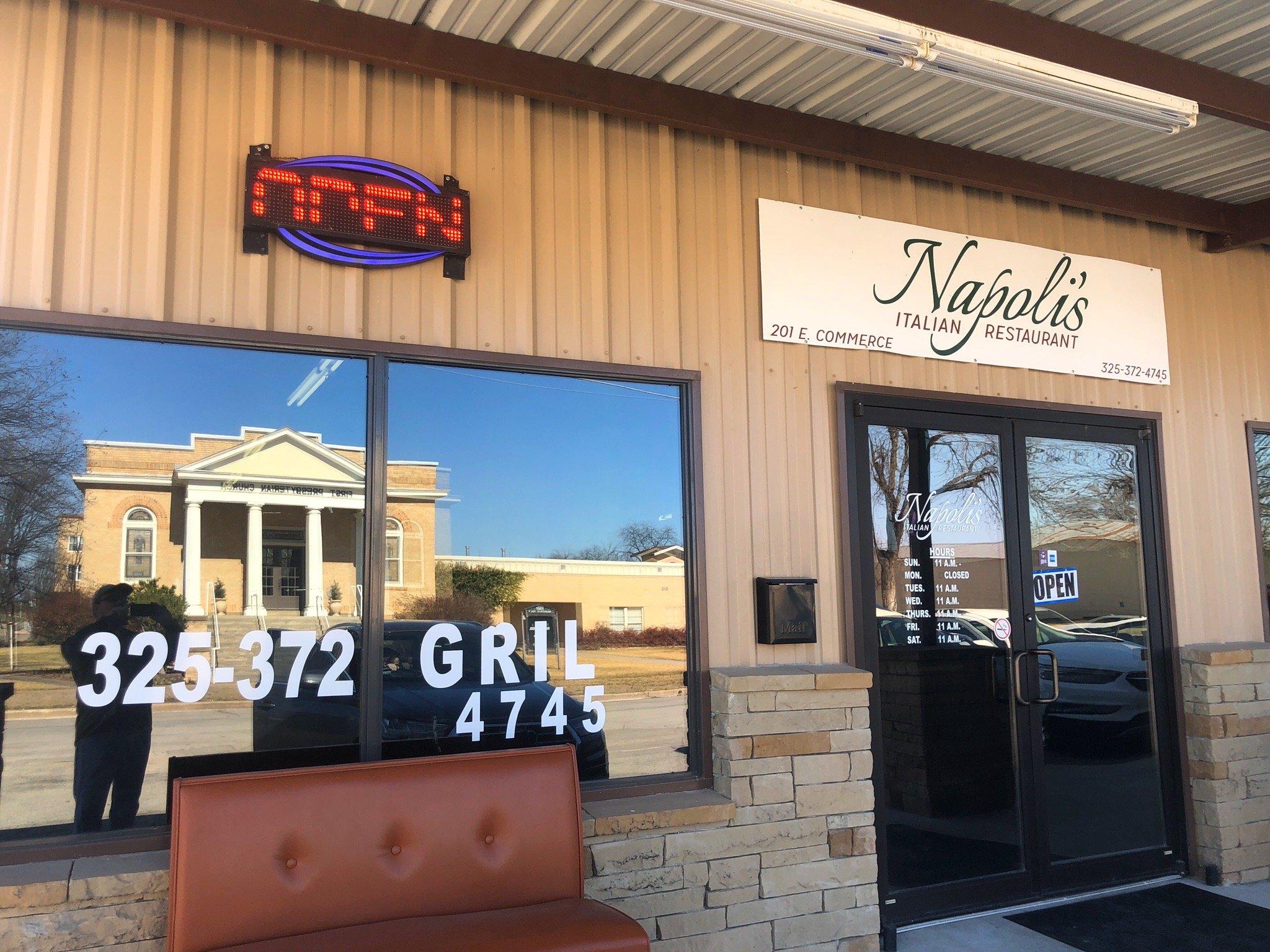 Napolis Italian Restaurant