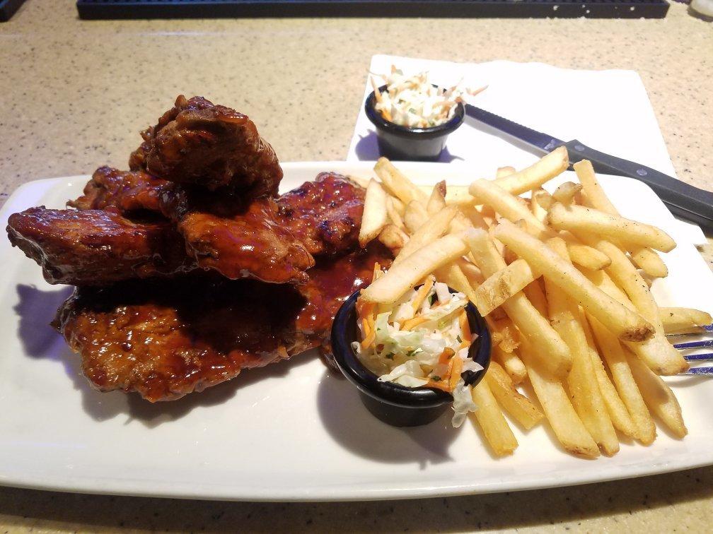 Applebee's Grill + Bar