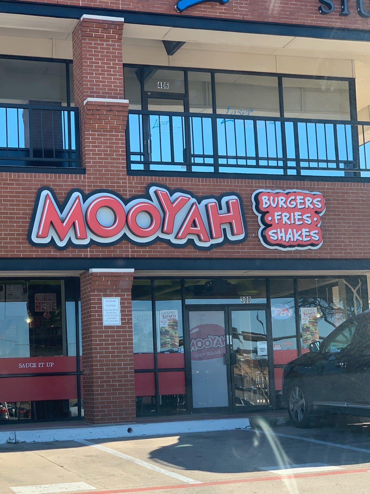 MOOYAH Burgers, Fries & Shakes