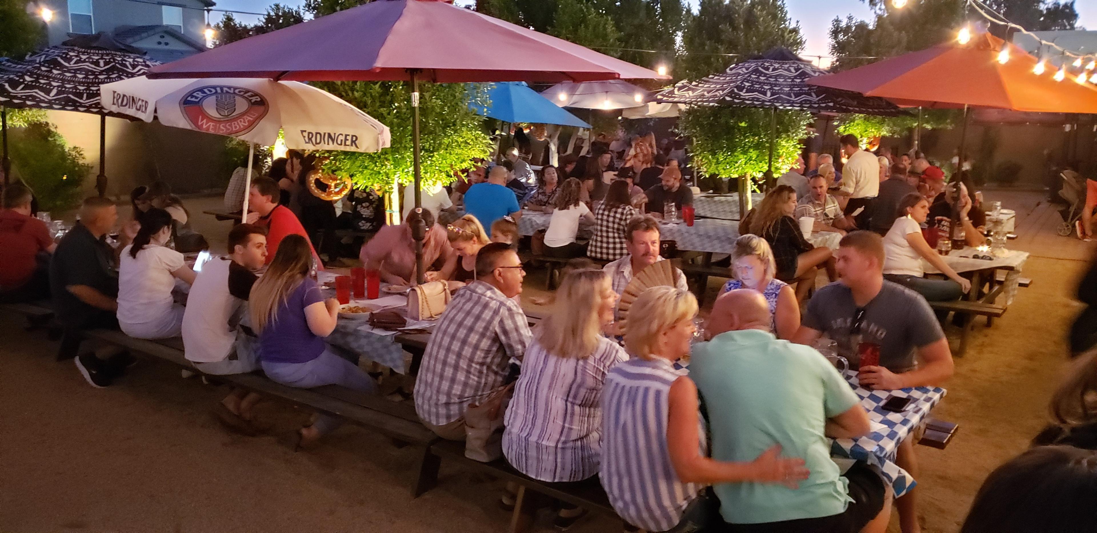 Edelweiss Biergarten