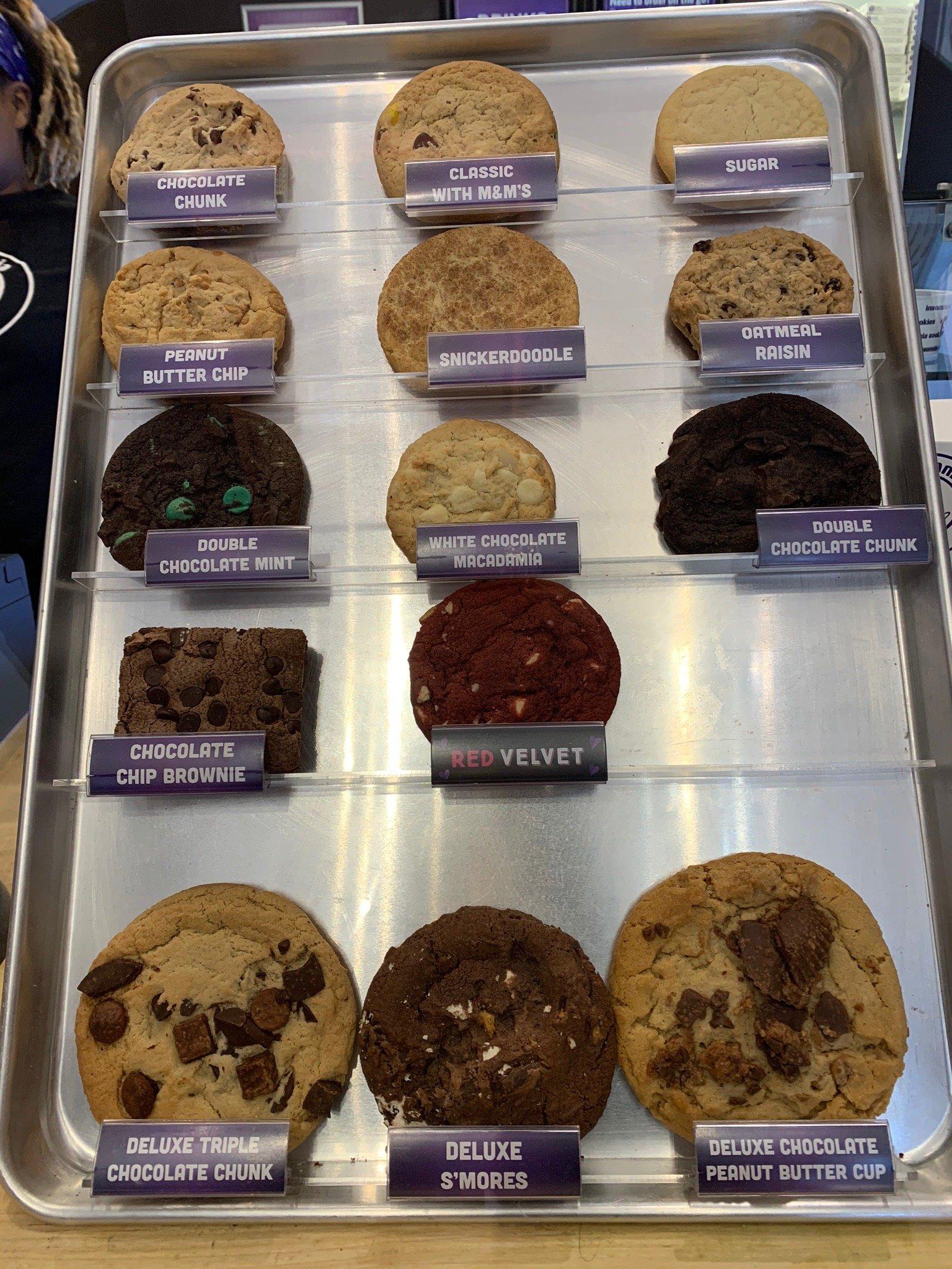 Insomnia Cookies