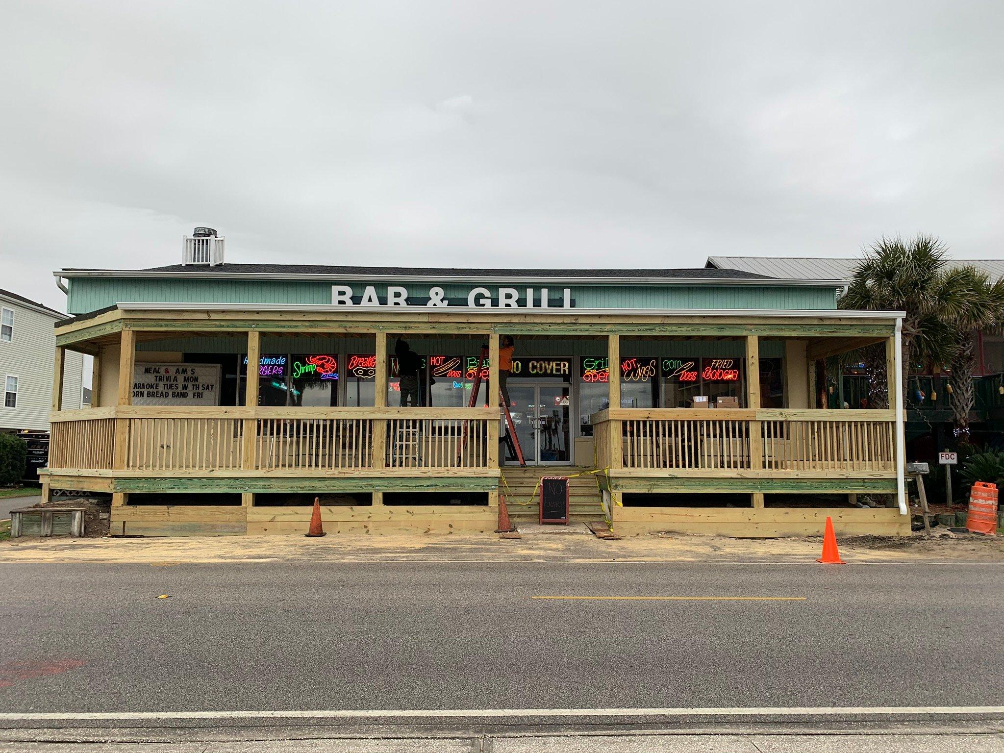 Neal & Pam's Bar and Grill