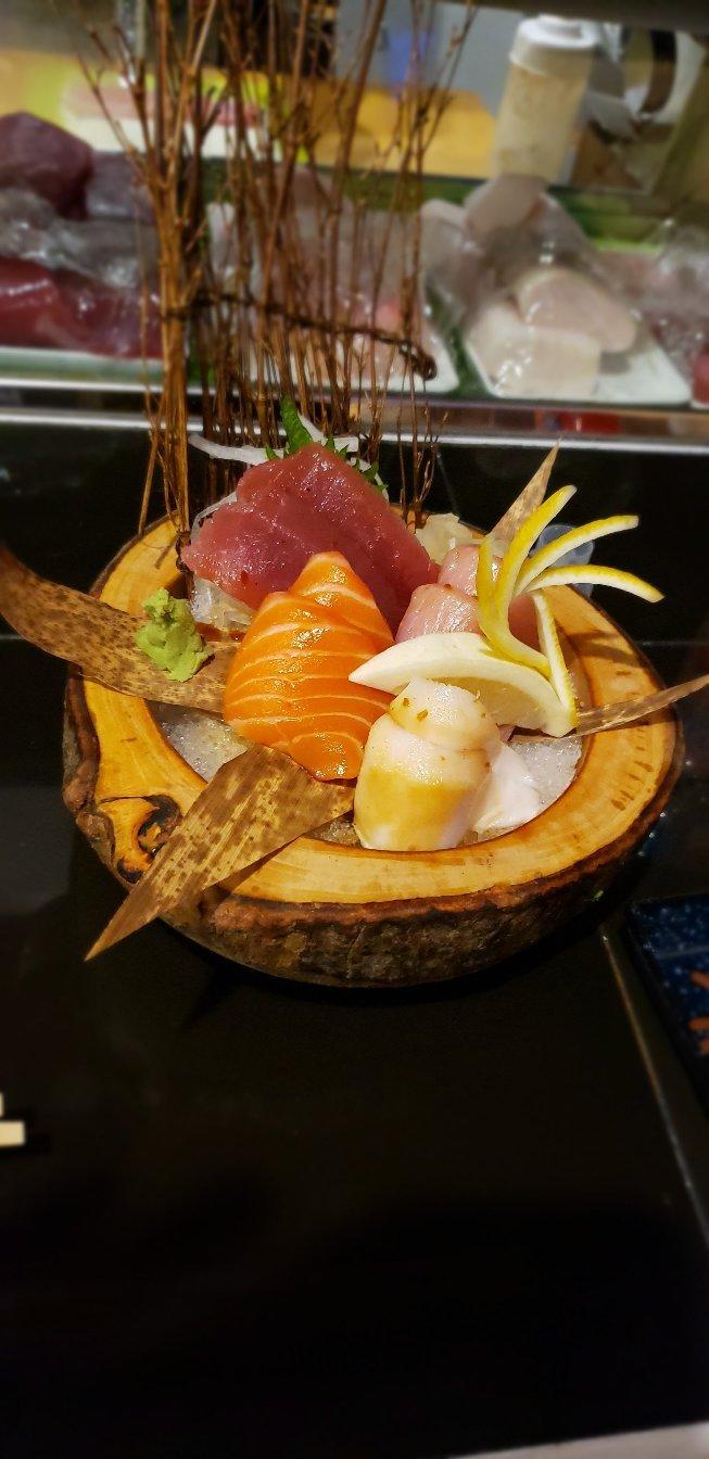 Kizuna Sushi Bistro