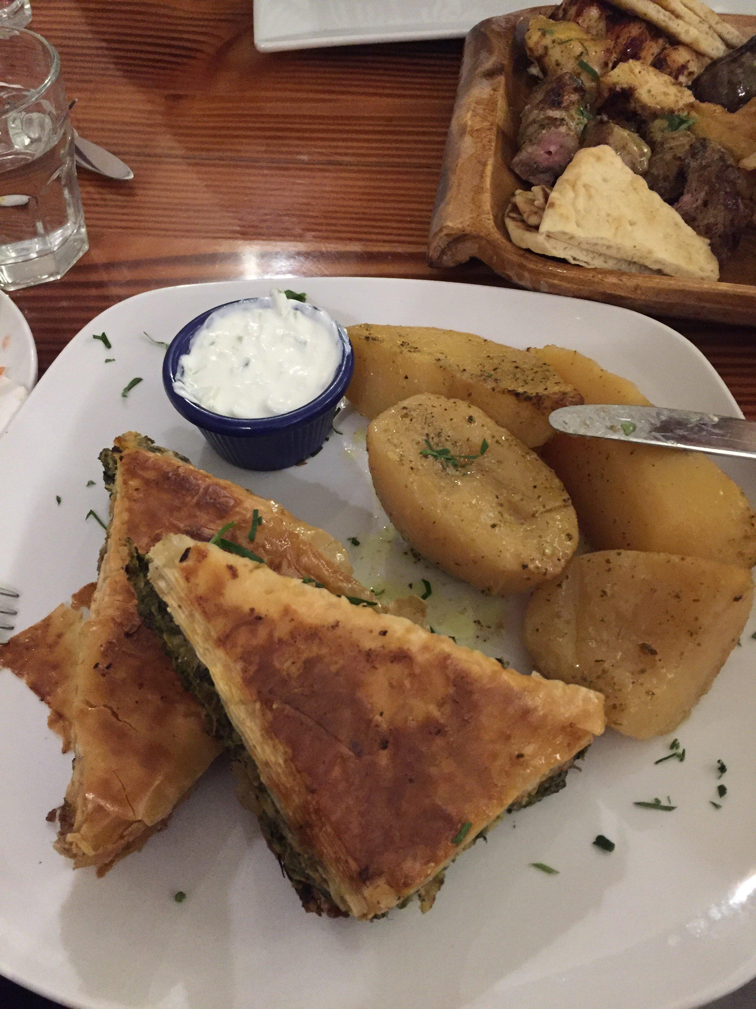 B Greek Kitchen